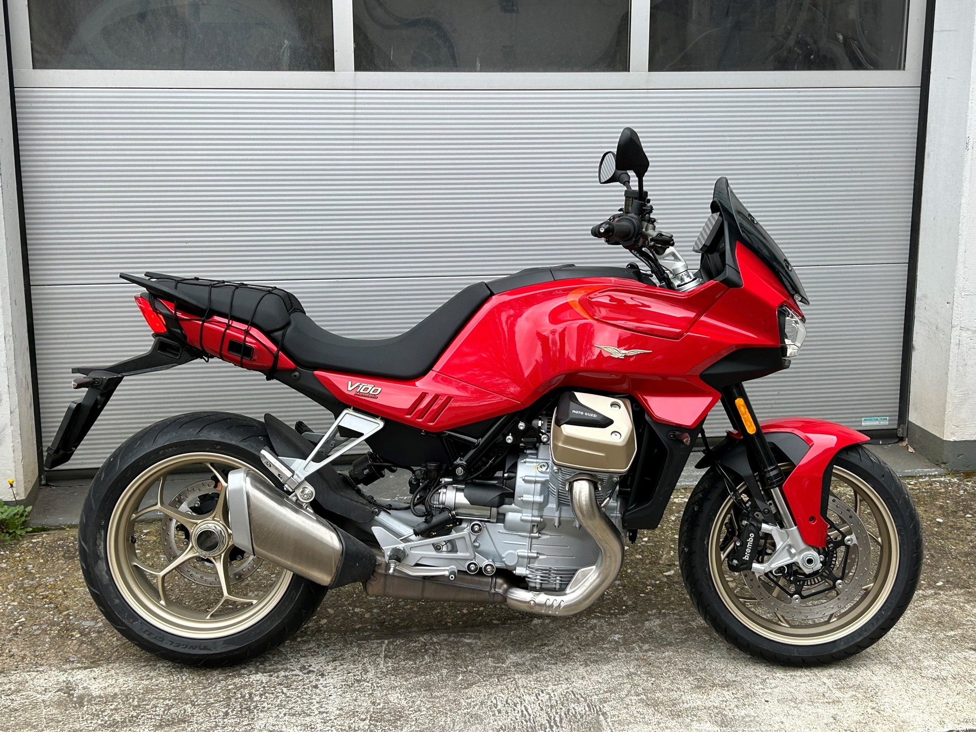 MOTO GUZZI V100 Mandello-image-0