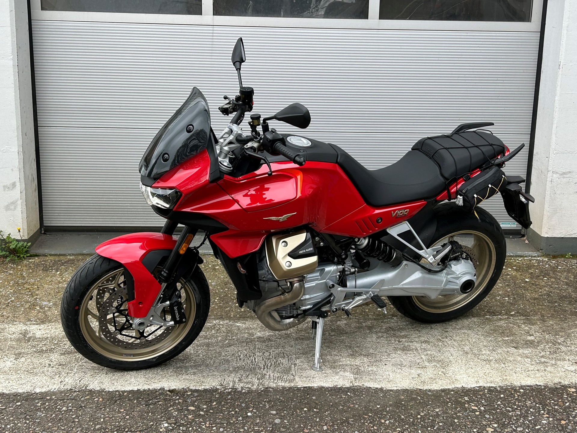 MOTO GUZZI V100 Mandello-image-5