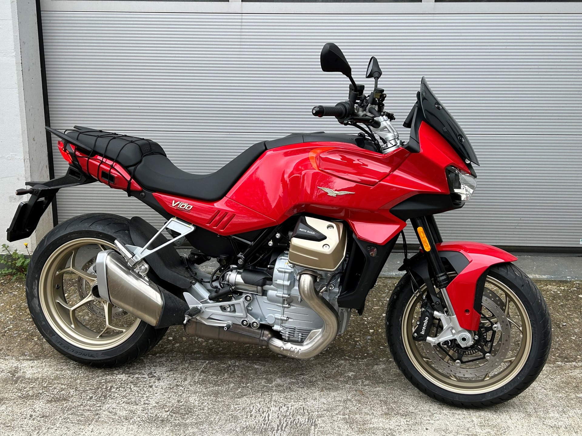 MOTO GUZZI V100 Mandello-image-2