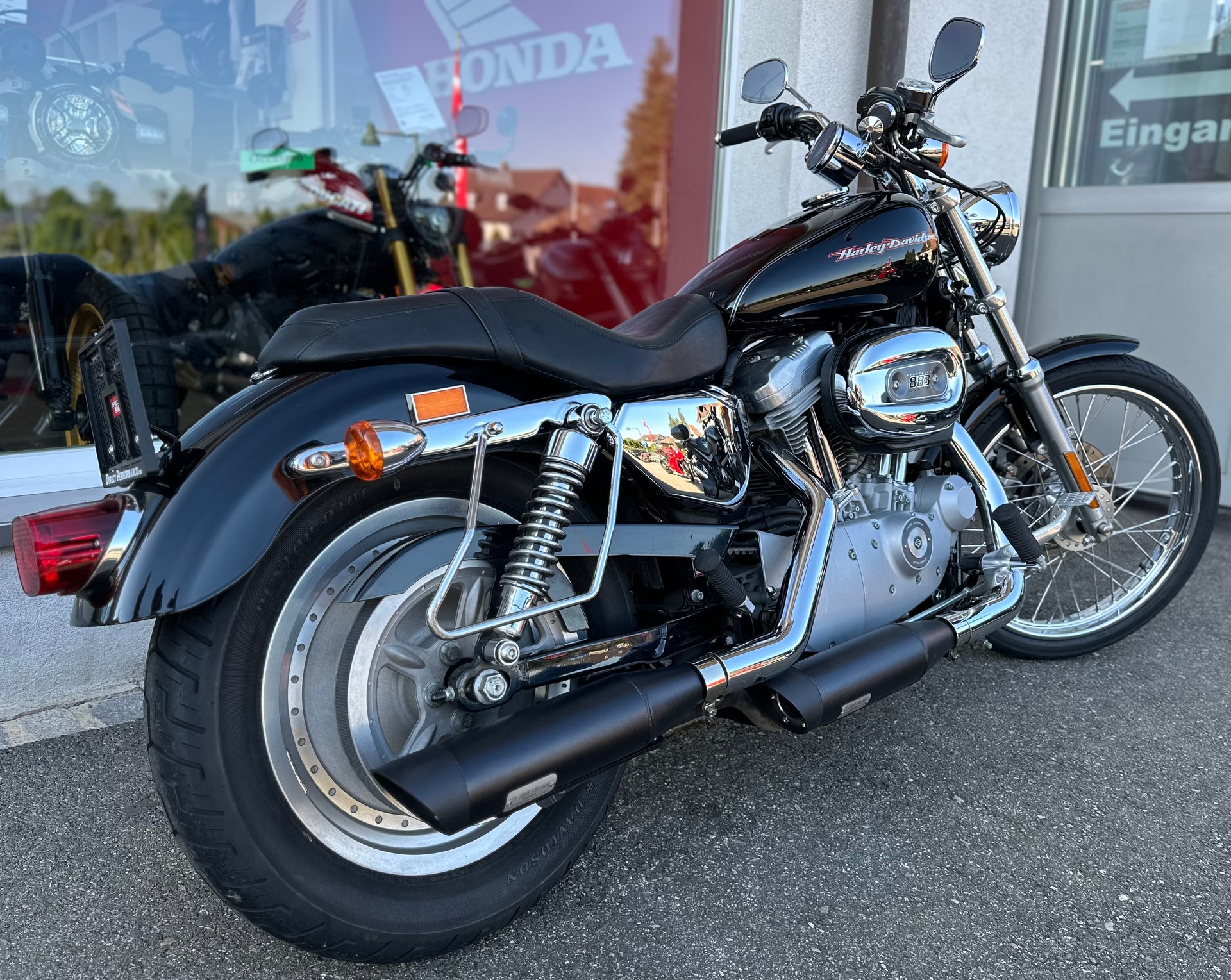HARLEY-DAVIDSON XL 883 C Sportster Custom-image-4