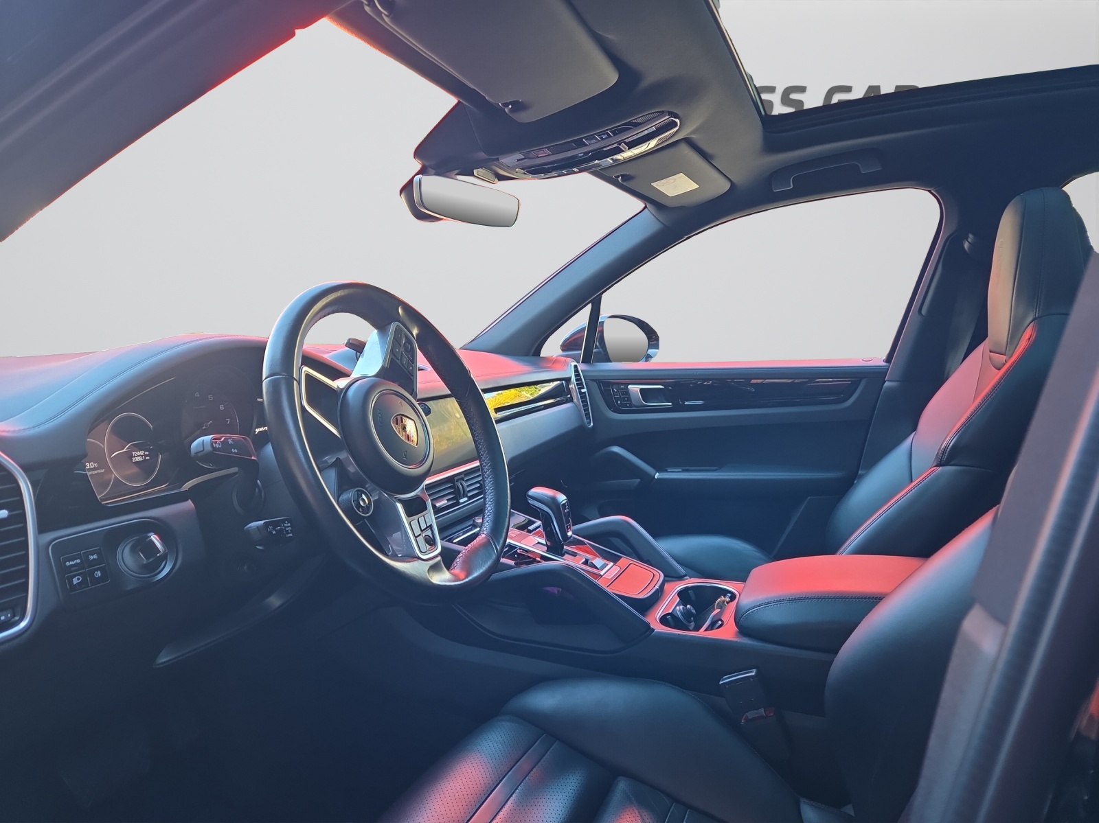 PORSCHE Cayenne E-Hybrid-image-3