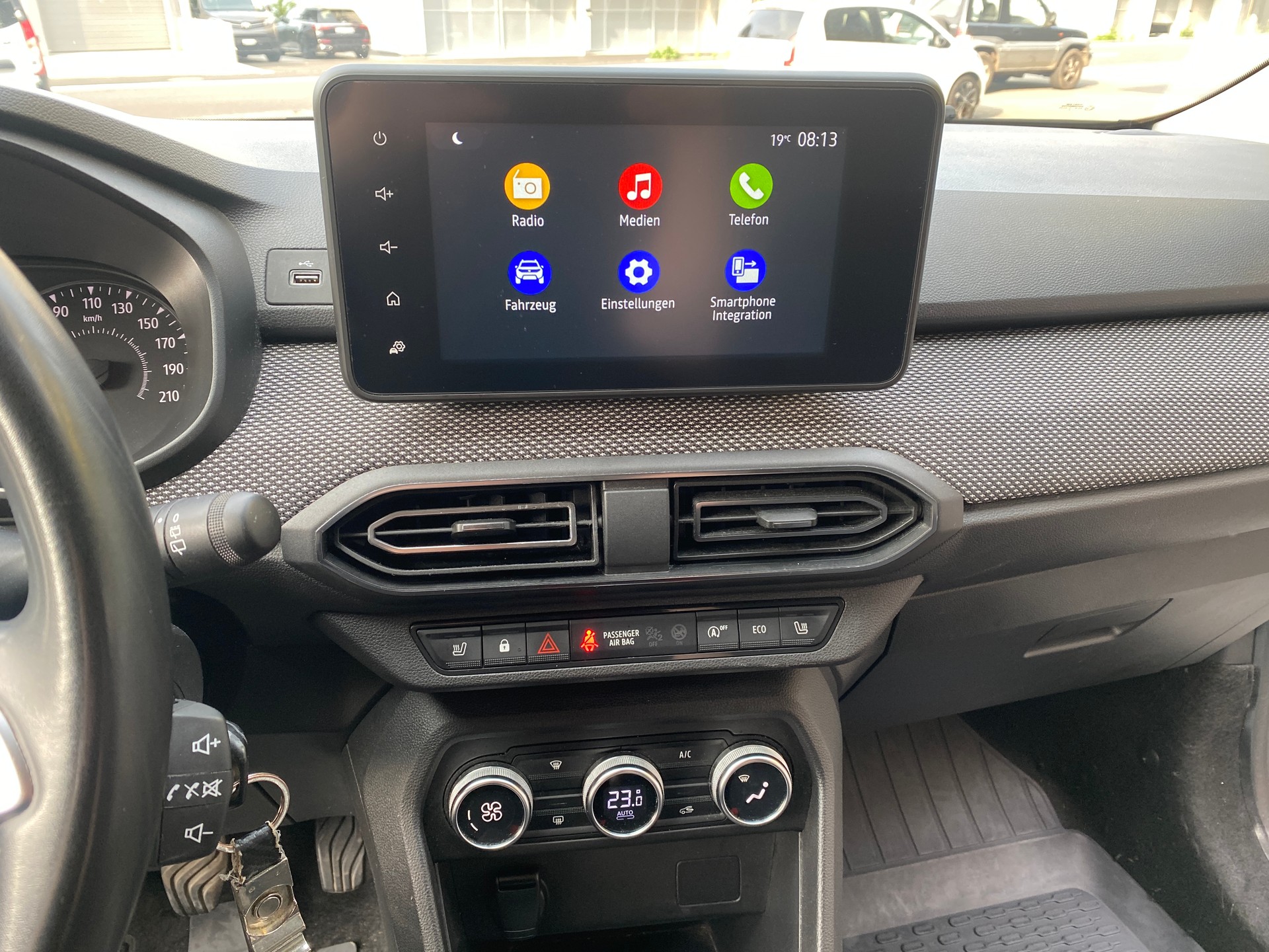 DACIA Jogger TCe 110 Comfort-image-13