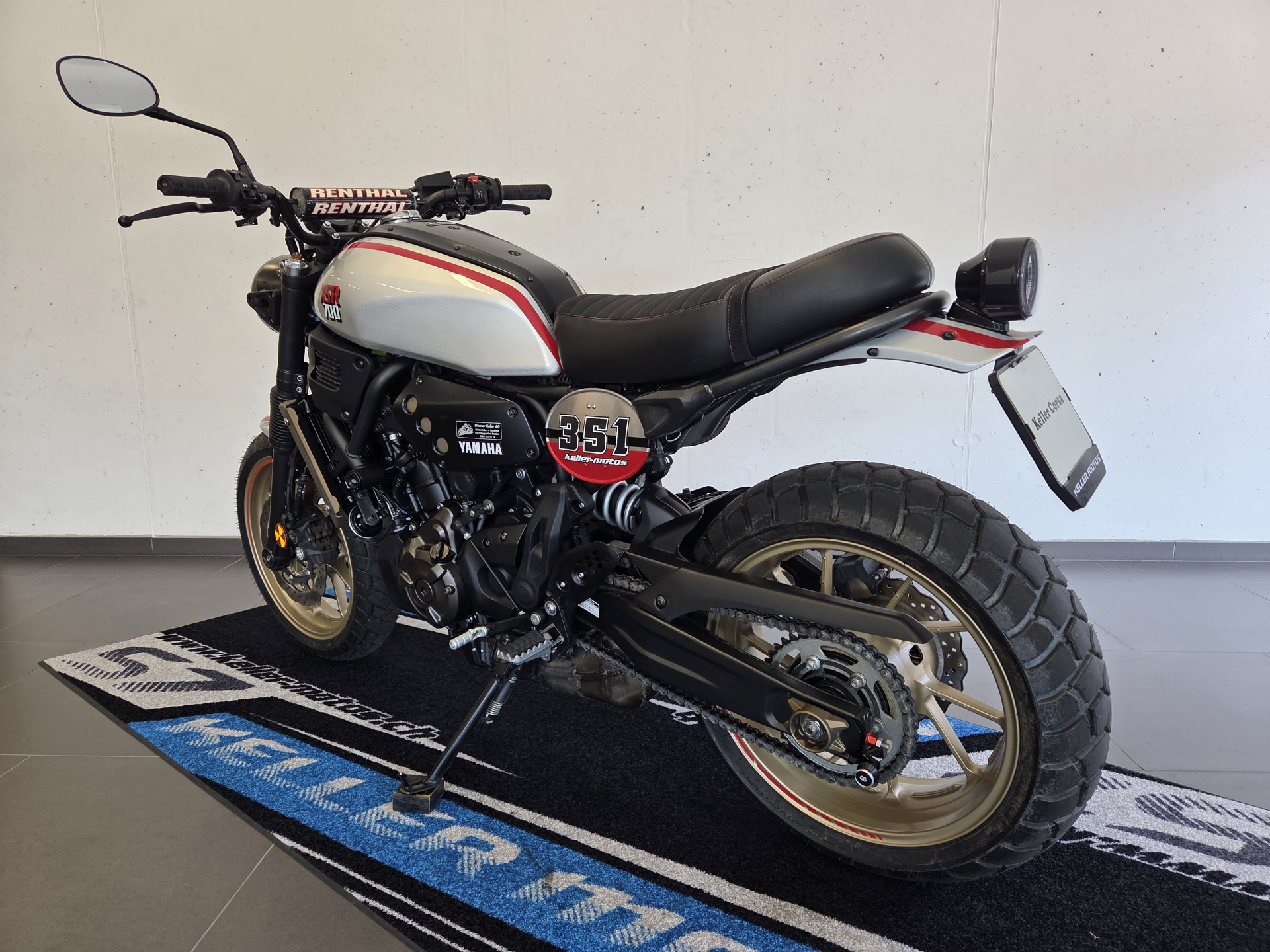 YAMAHA XSR 700 XTribute-image-3