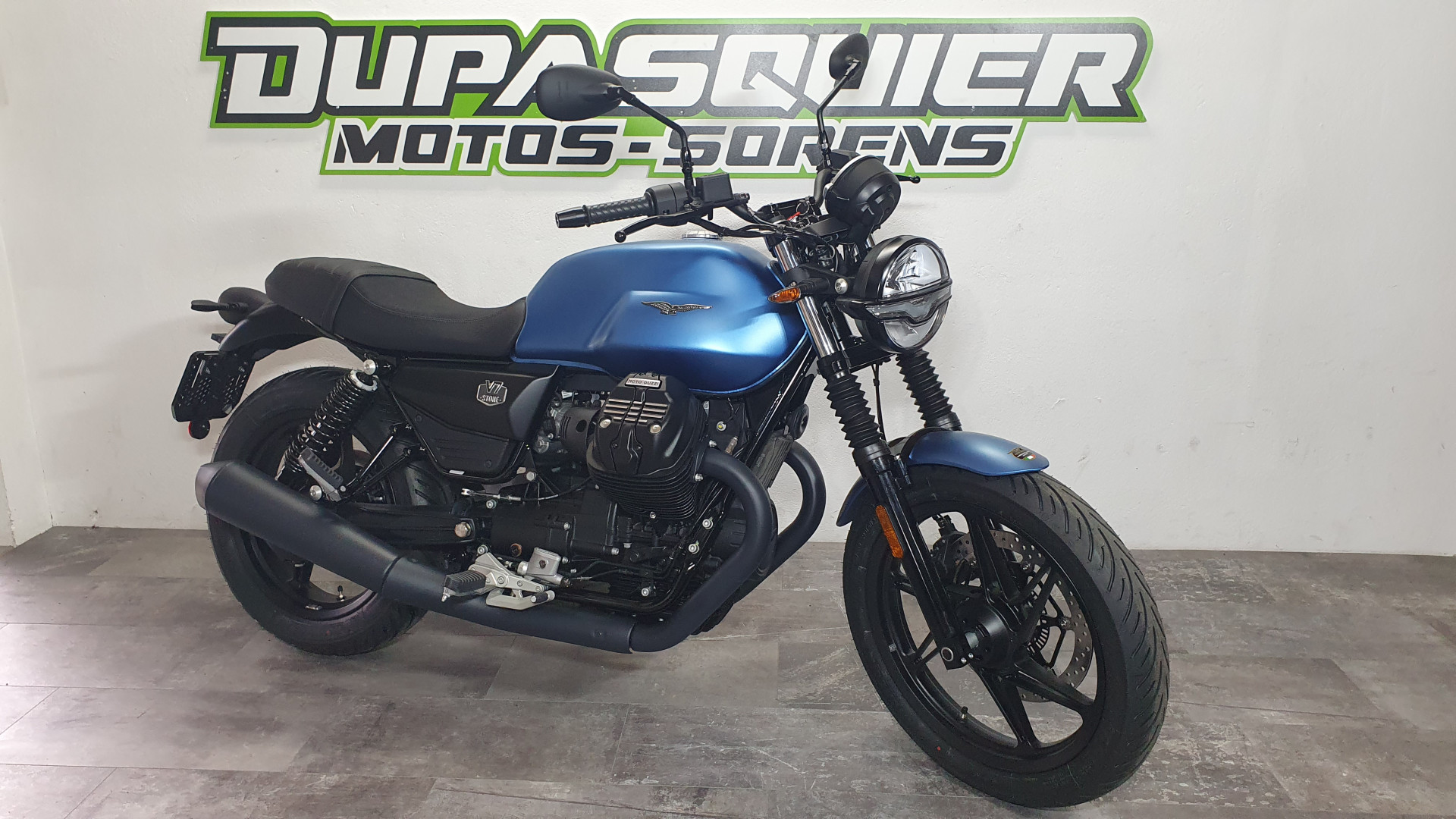 MOTO GUZZI V7 850 Stone-image-4