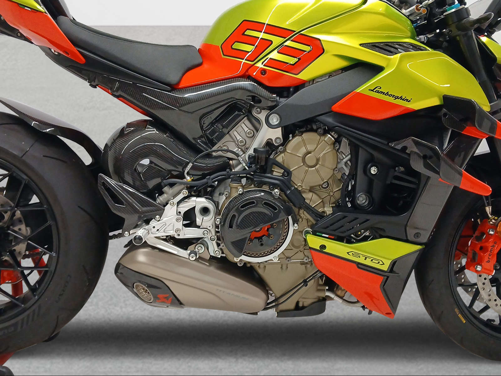 DUCATI Streetfighter V4 Lamborghini Numero XXX-image-8