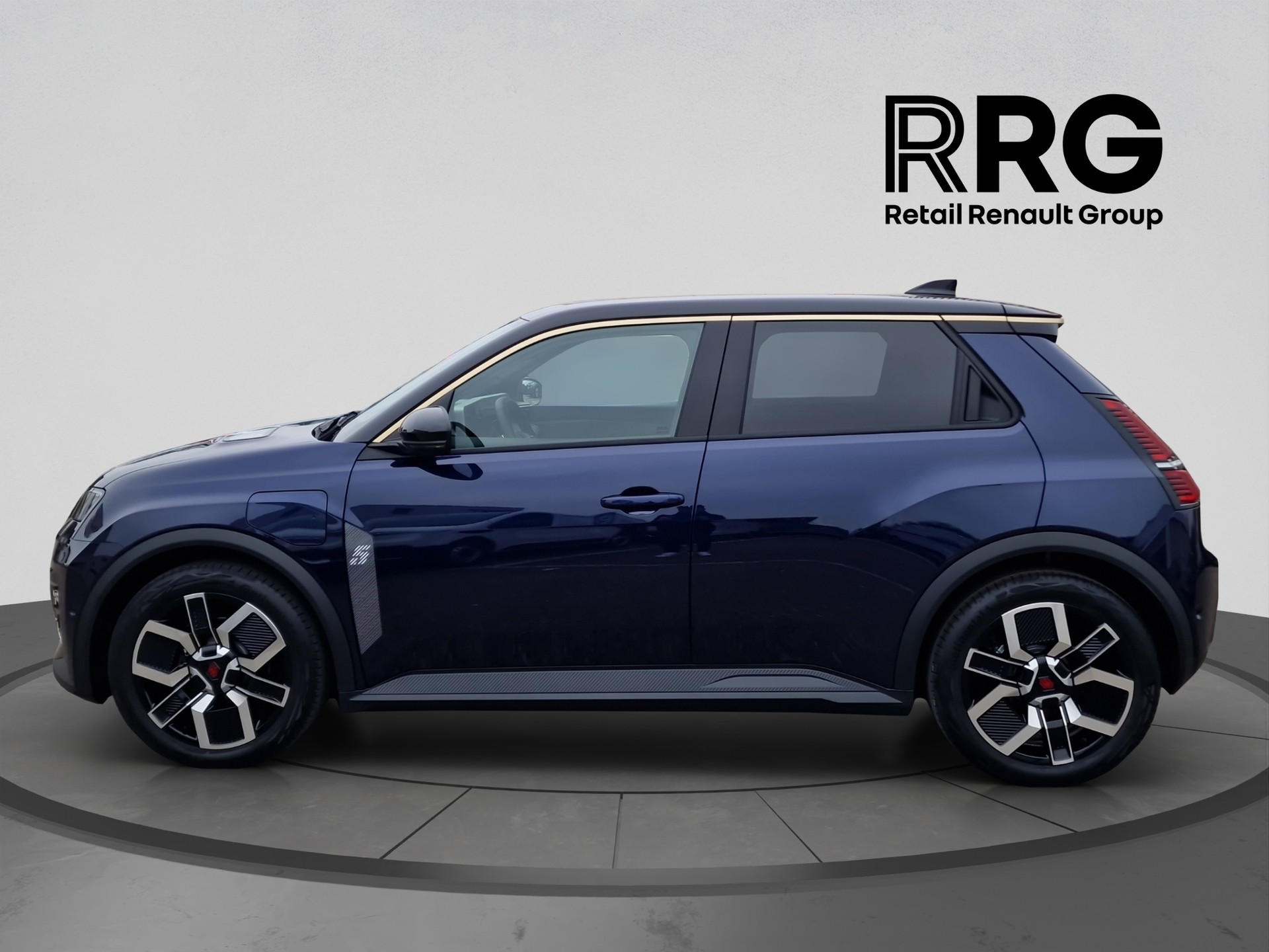 RENAULT R5 E-Tech Comfort Range 52 kWh Techno-image-5