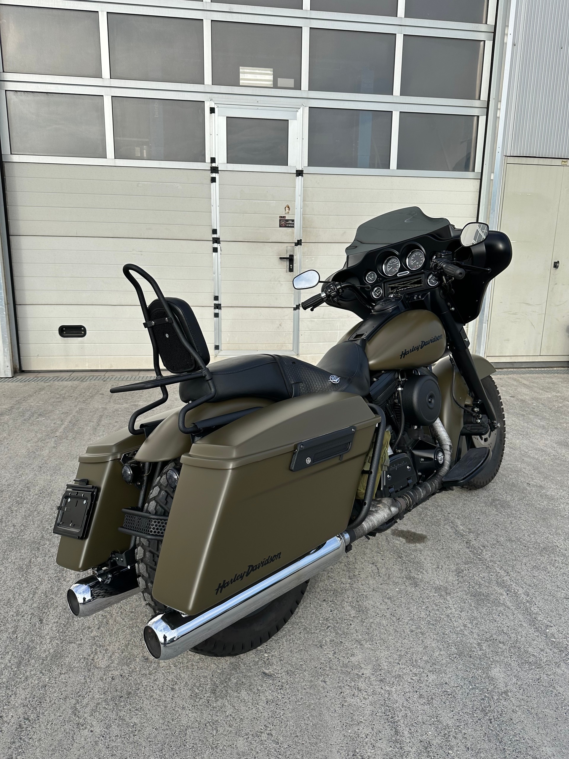 HARLEY-DAVIDSON FLHTCI Electra Glide Classic-image-9
