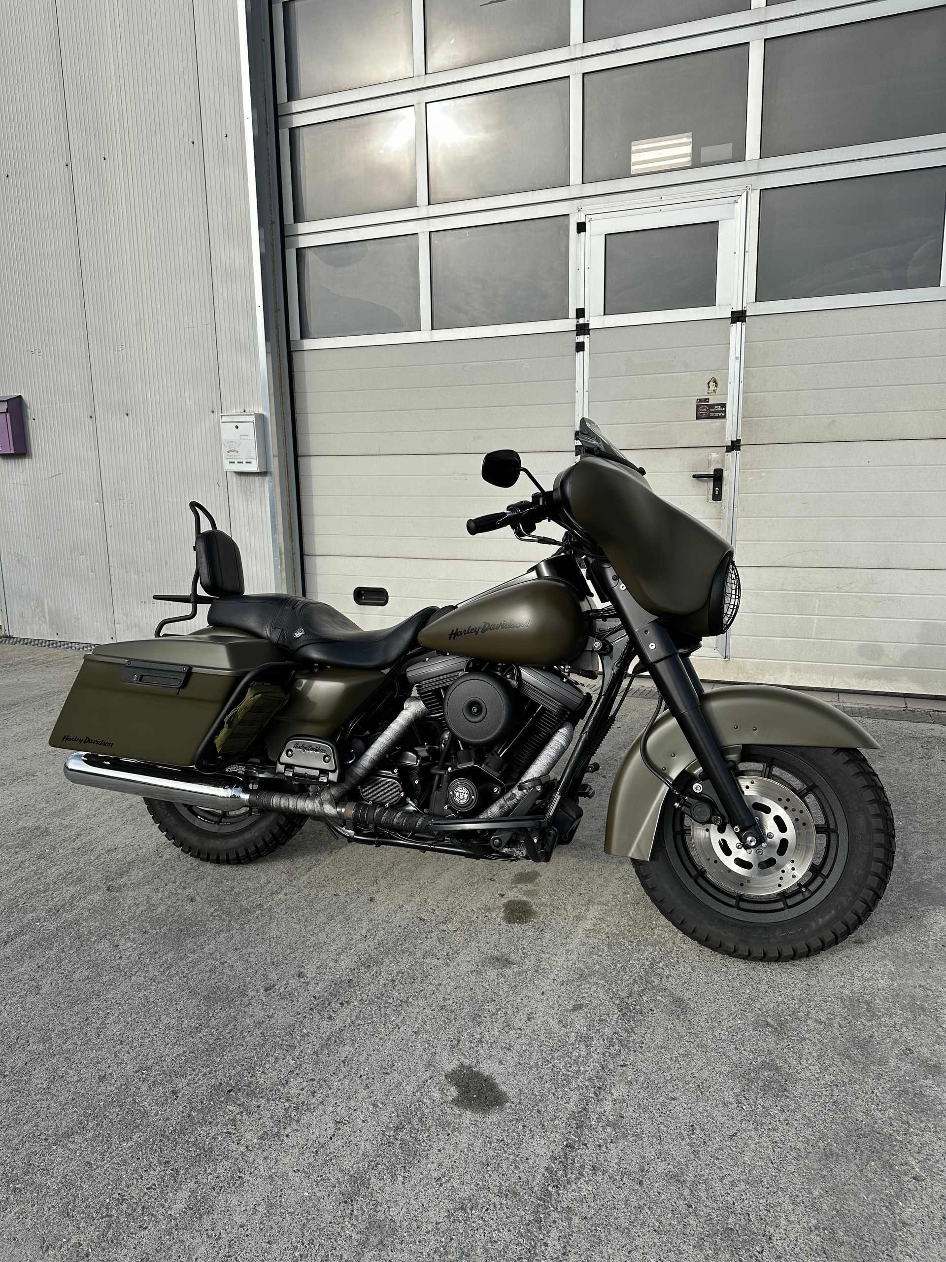 HARLEY-DAVIDSON FLHTCI Electra Glide Classic-image-2