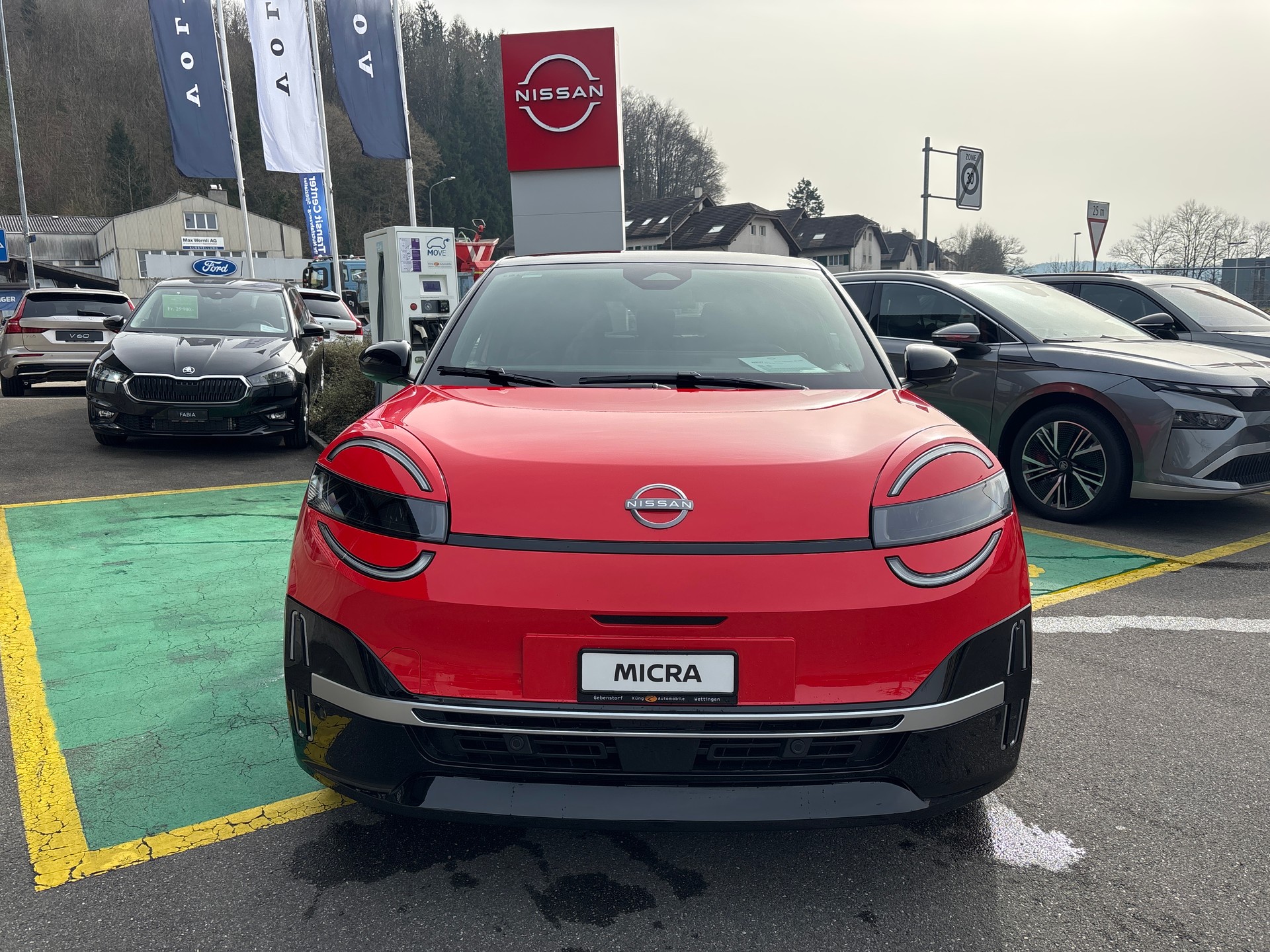 NISSAN Micra 52kWh Advance-showroom-element-2