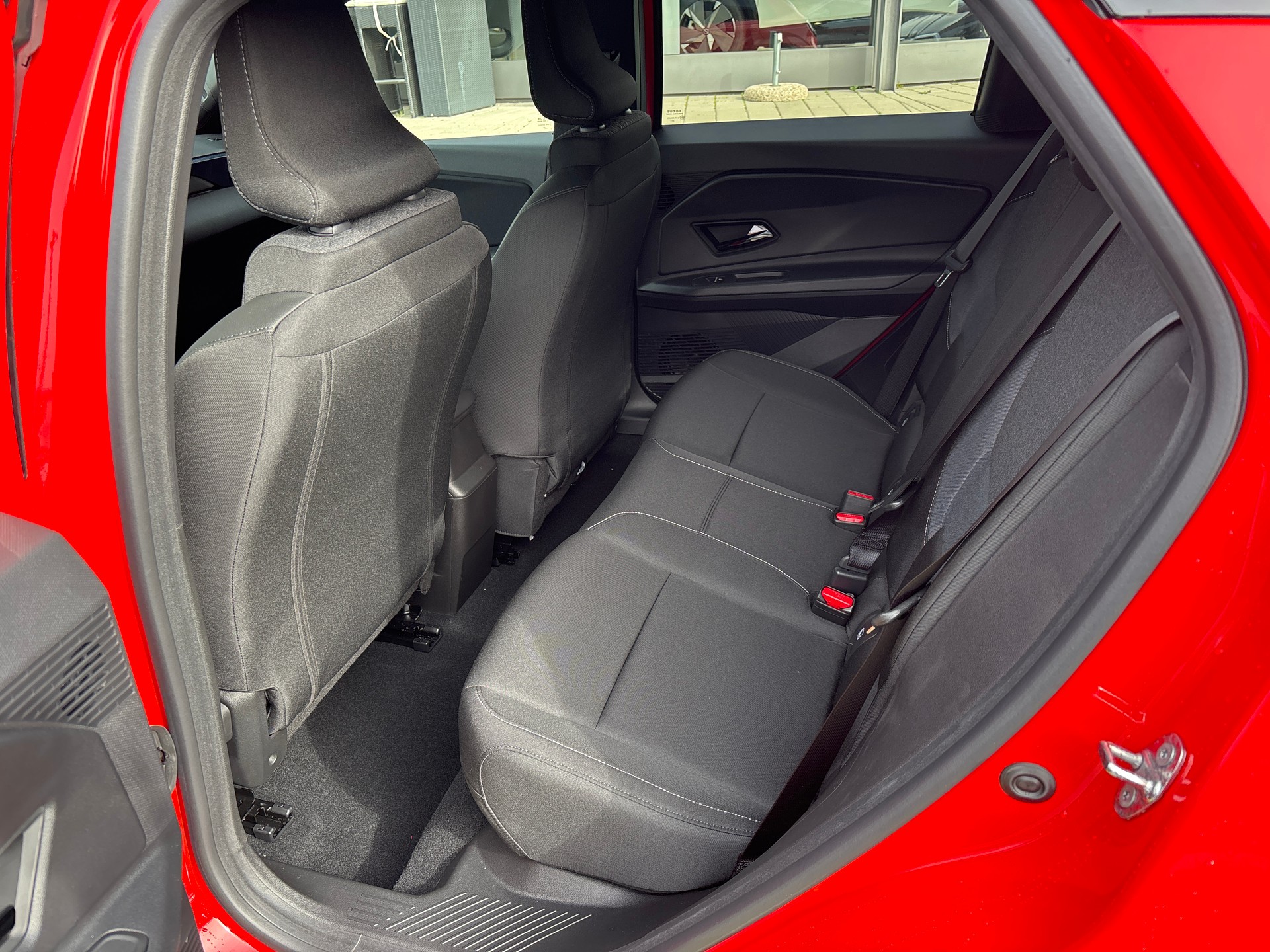NISSAN Micra 52kWh Advance-image-15