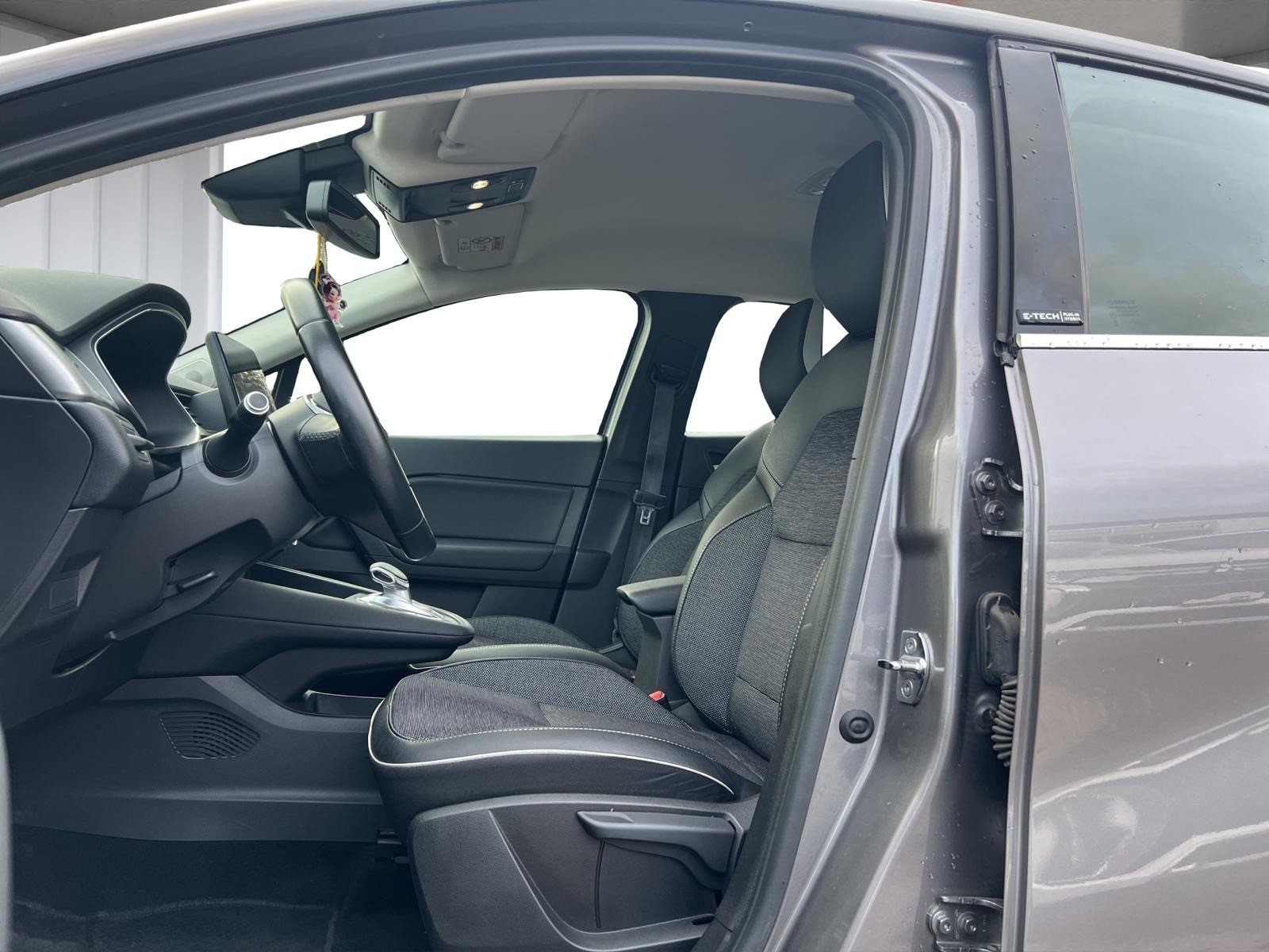 RENAULT Captur 1.6 E-Tech Edition1 DHT-image-9