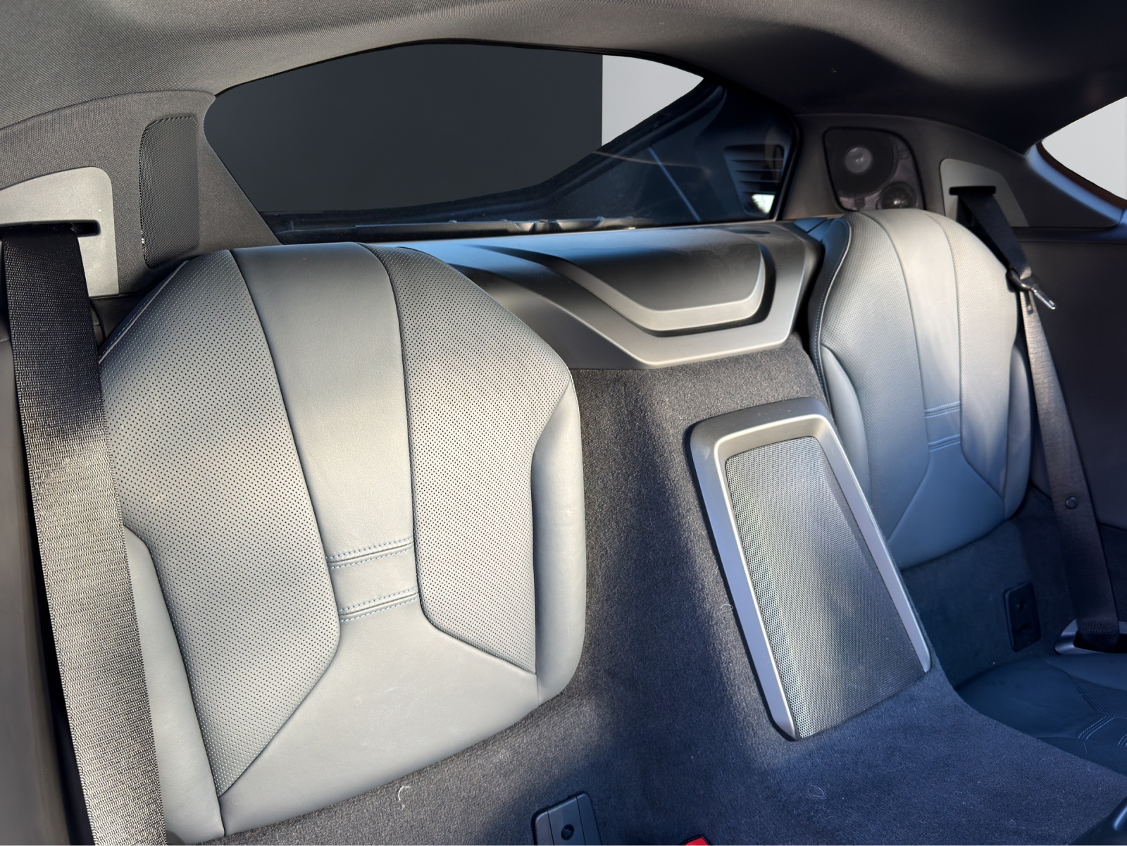 BMW i8 Coupé-image-15