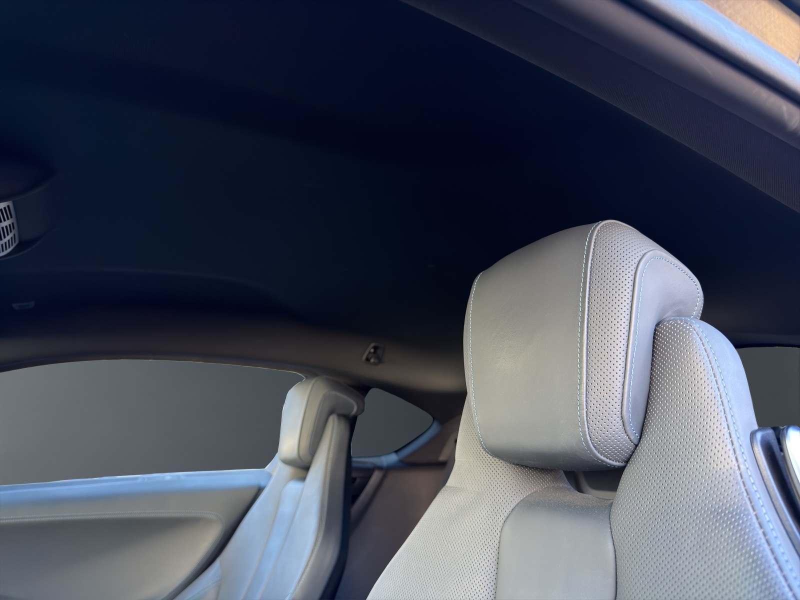 BMW i8 Coupé-image-10