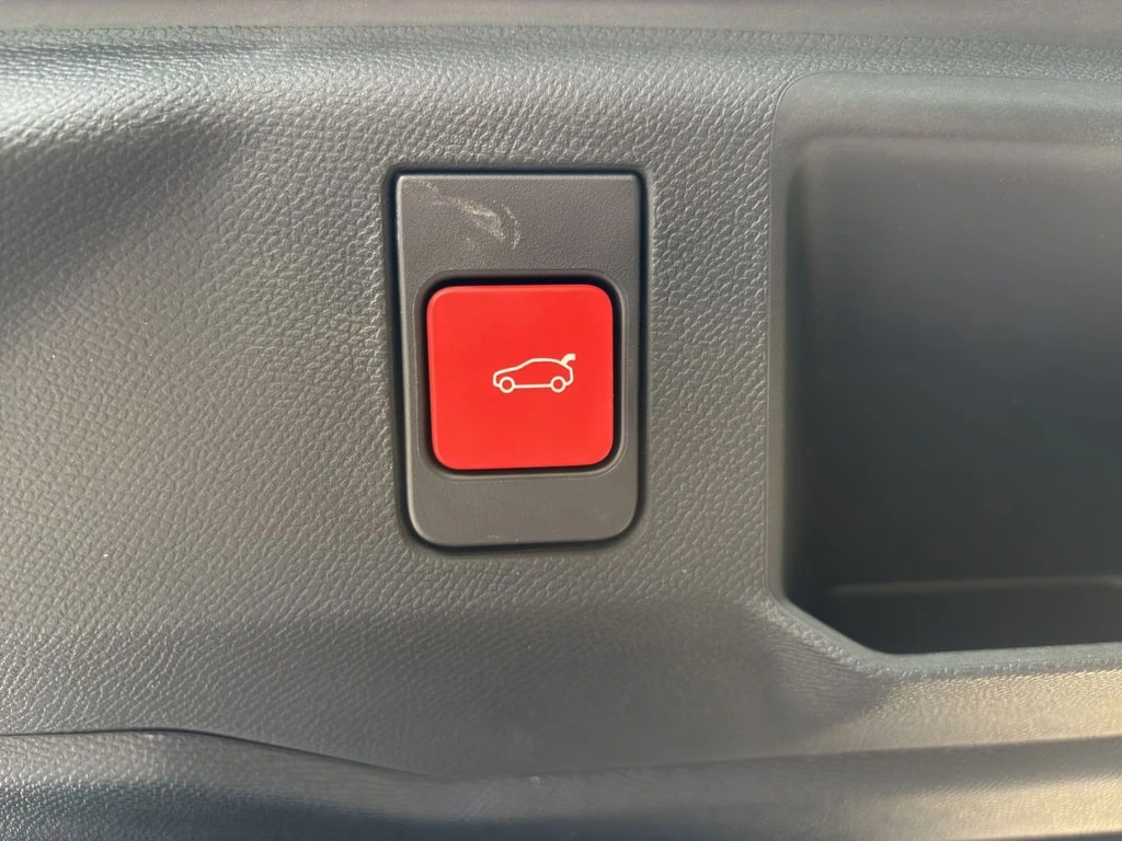 PEUGEOT 5008 145 Hybrid e-DCS6 GT-image-14