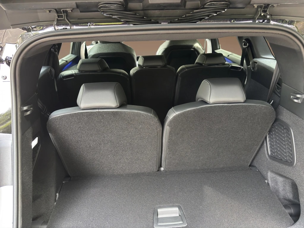 PEUGEOT 5008 145 Hybrid e-DCS6 GT-image-11