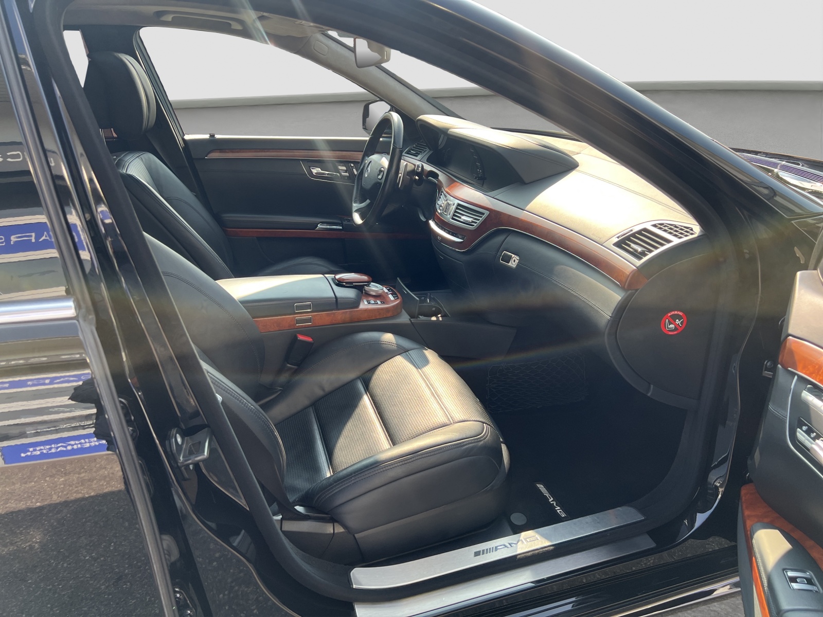 MERCEDES-BENZ S 65 AMG L Automatic-image-13