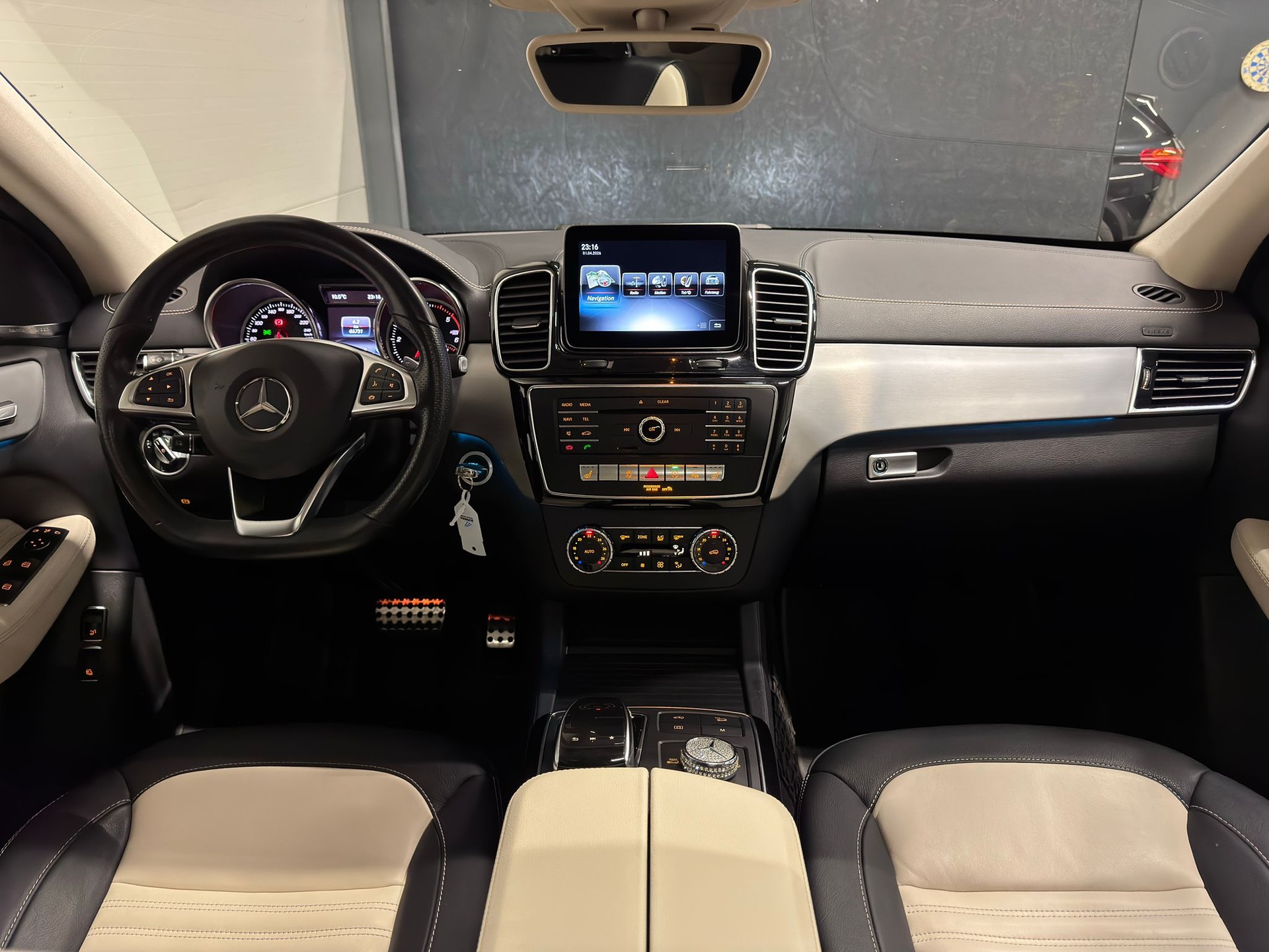 MERCEDES-BENZ GLE 350 d Coupé-image-7