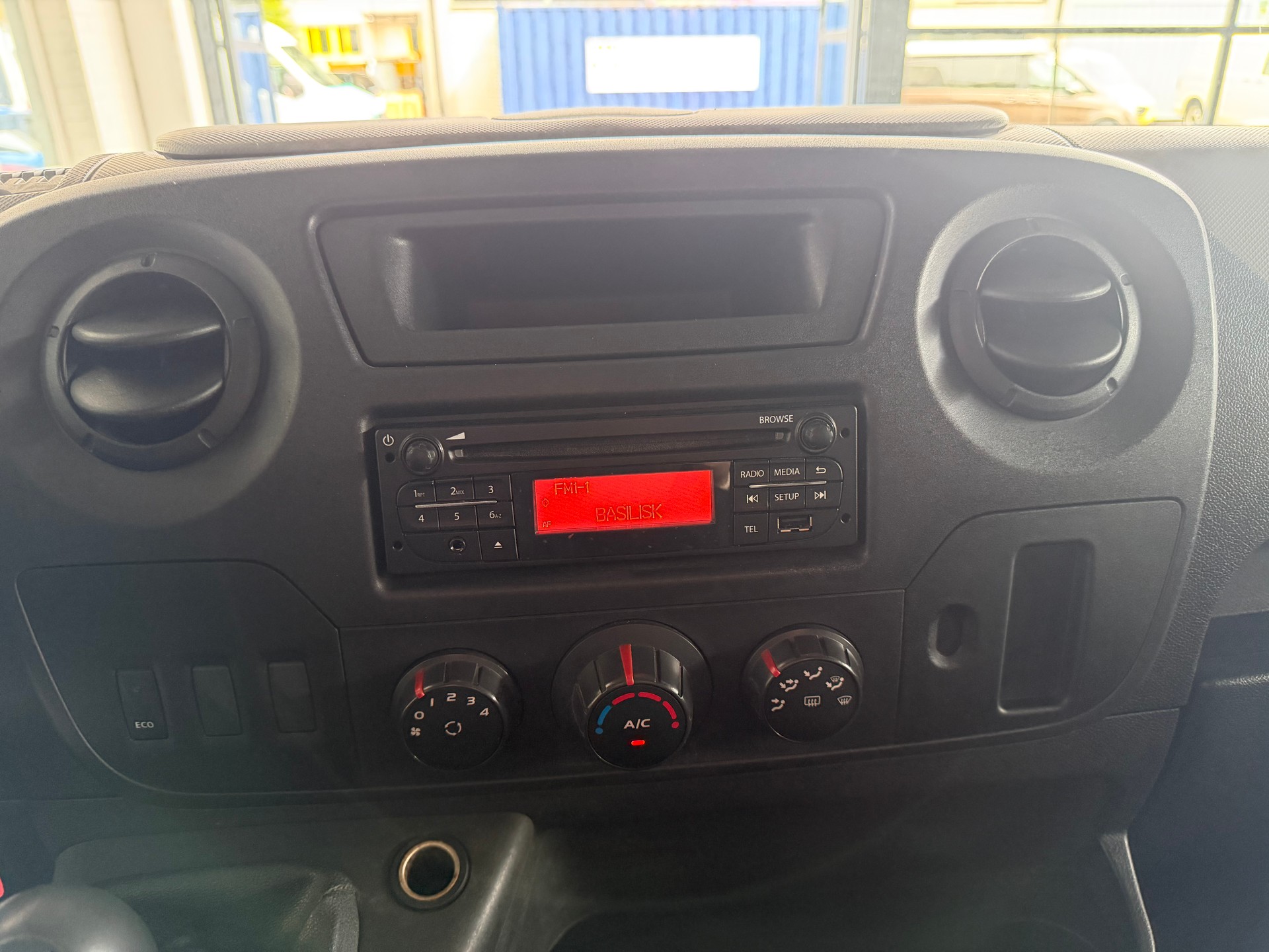 NISSAN NV400 F33.13 L1H1 FWD Pro-image-18