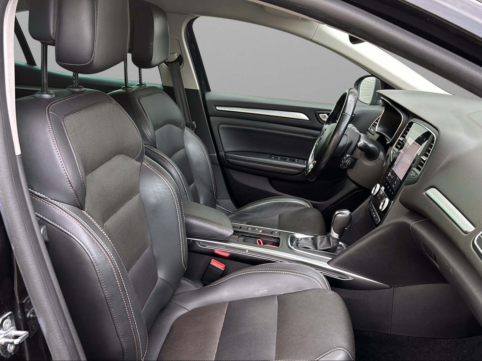 RENAULT Mégane Berline 1.3 16V Editon One EDC-image-11