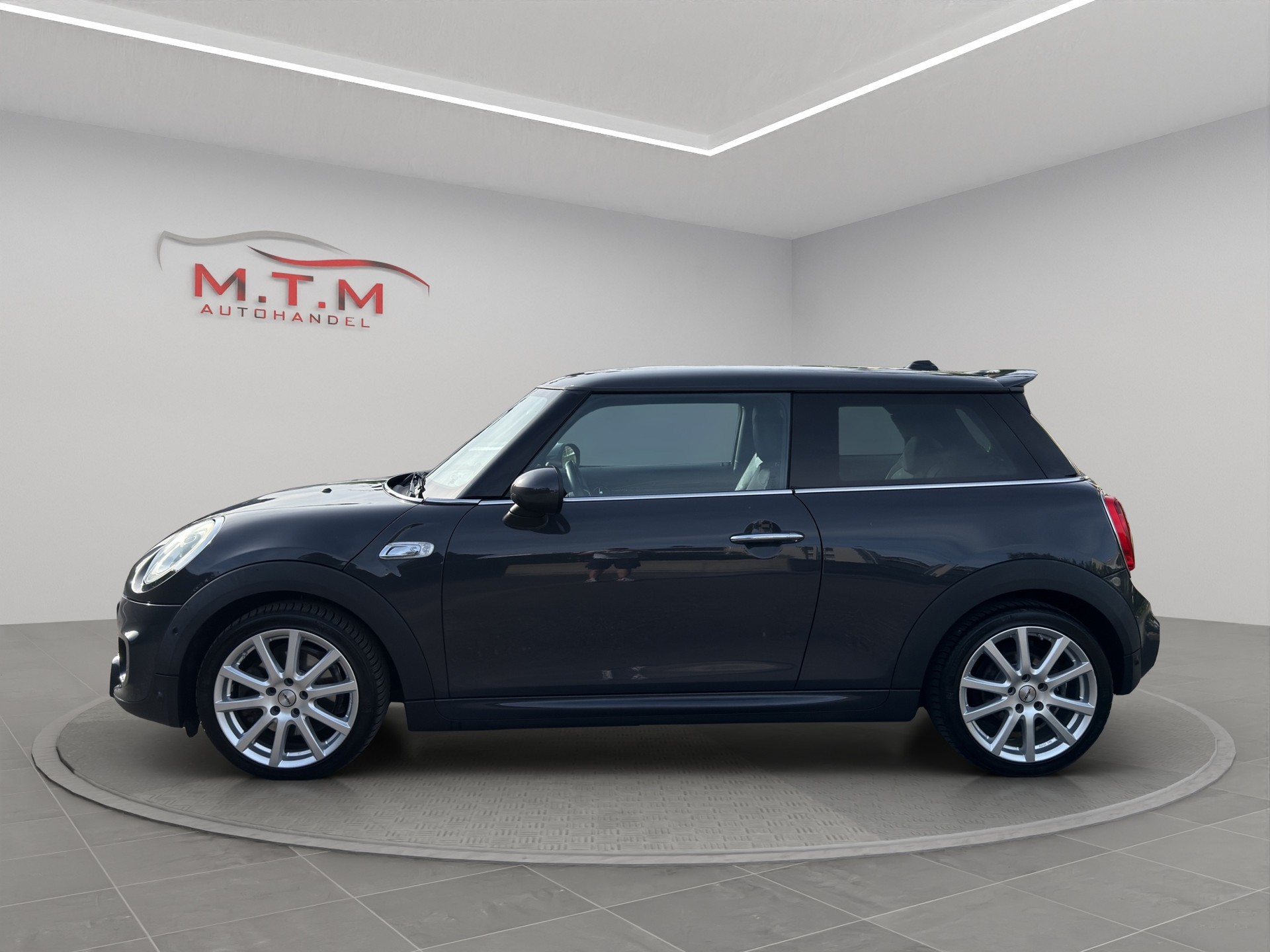 MINI Cooper S John Cooper Works-image-7