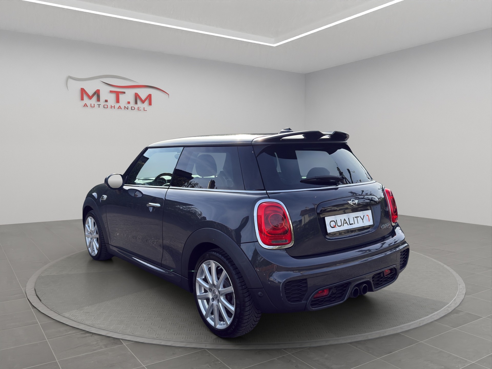 MINI Cooper S John Cooper Works-image-8