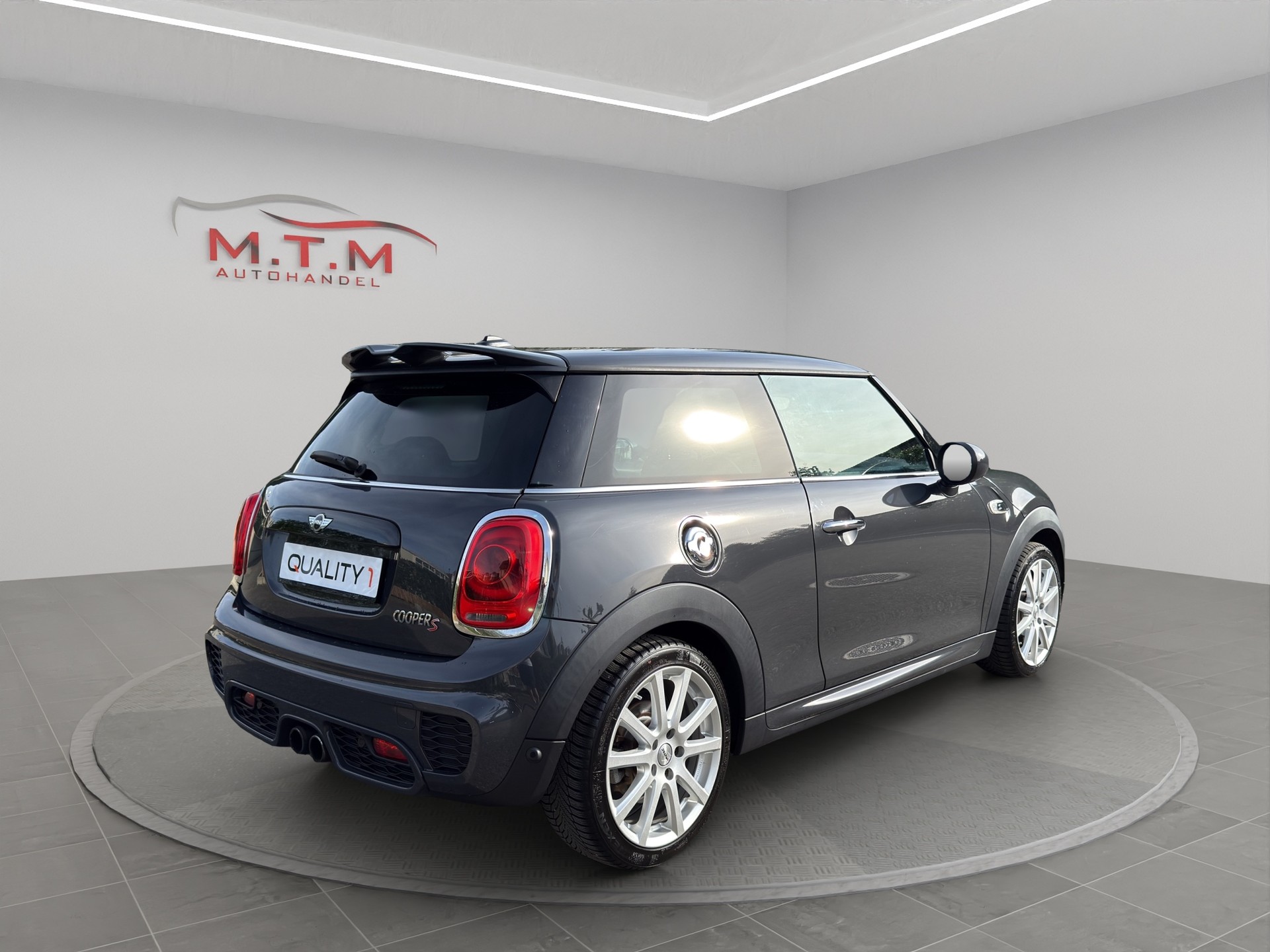 MINI Cooper S John Cooper Works-image-11