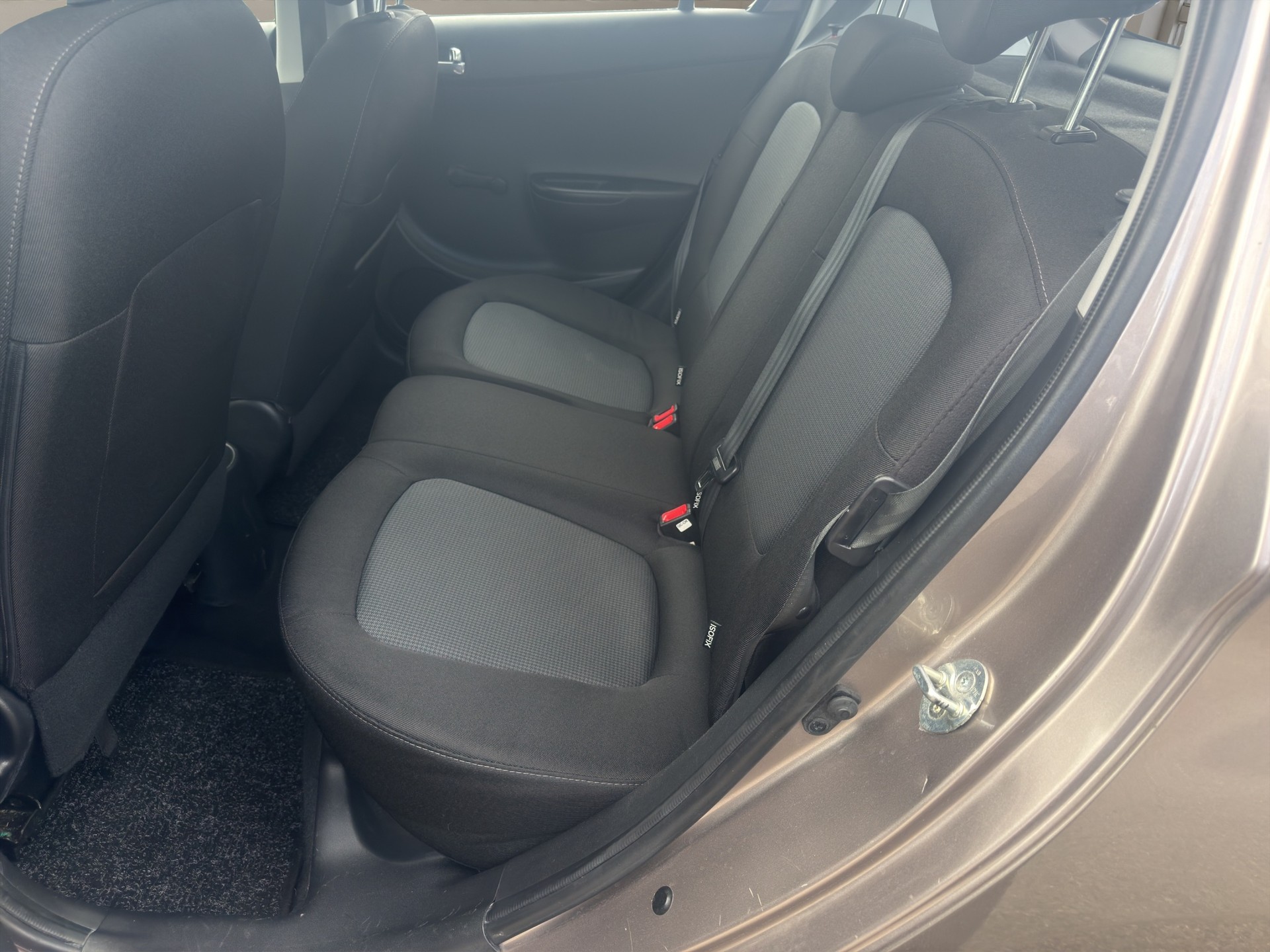 HYUNDAI i20 1.2 GO!-image-9