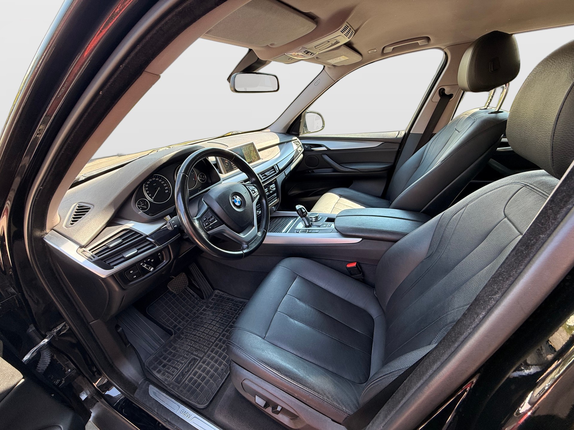 BMW X5 xDrive 30d Steptronic (Sternehimmel)-image-7
