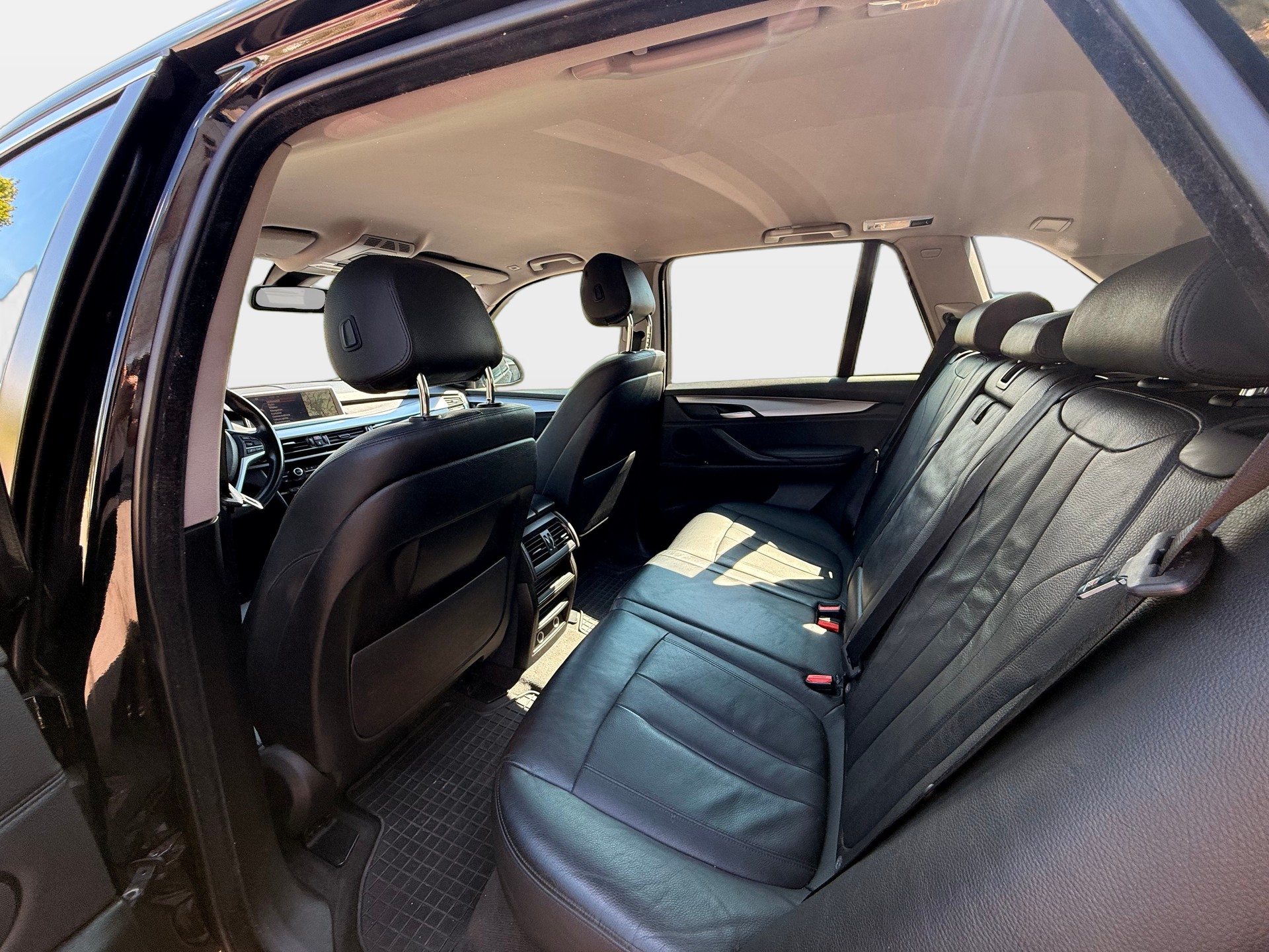 BMW X5 xDrive 30d Steptronic (Sternehimmel)-image-4