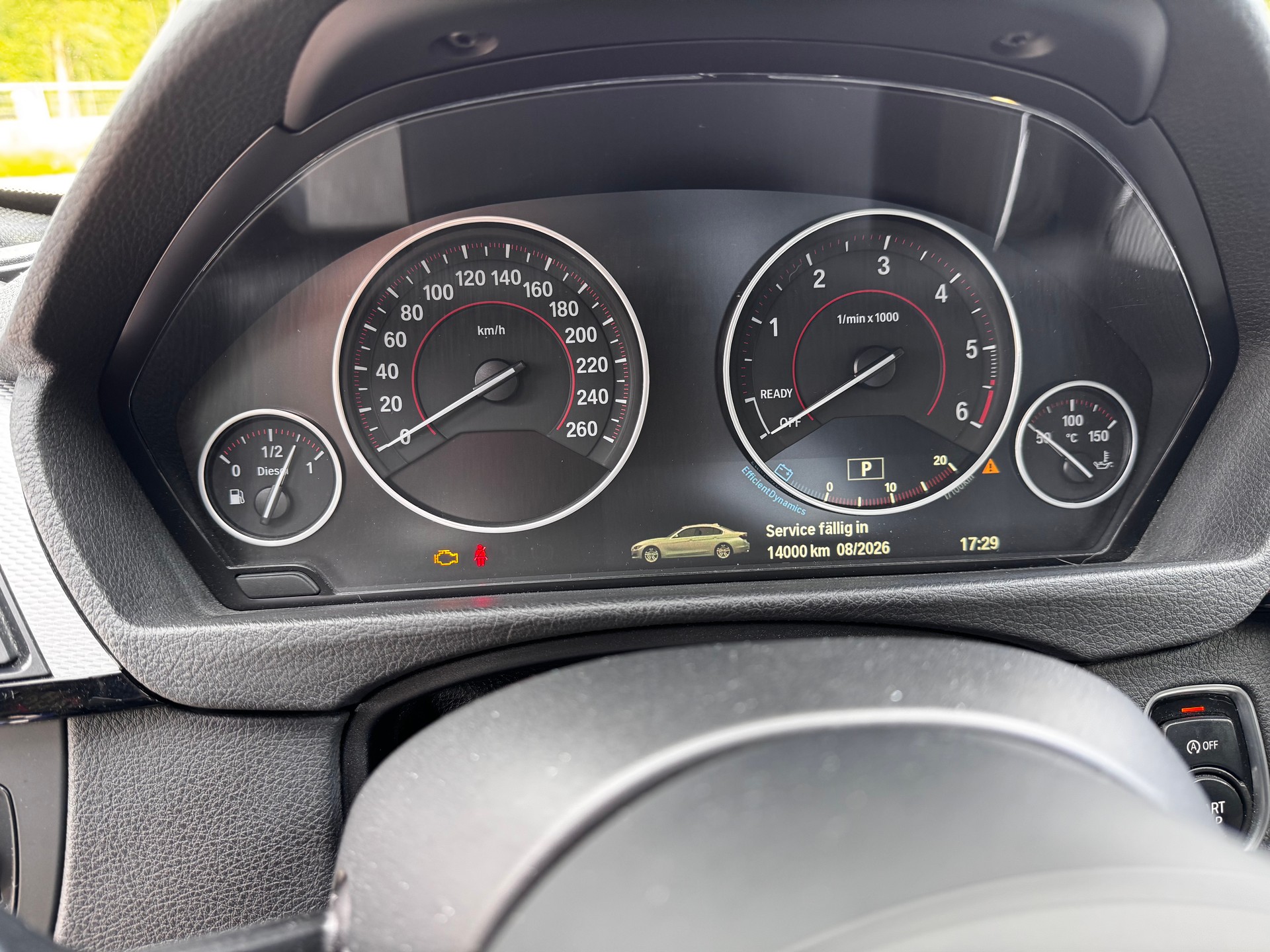 BMW 335d-image-8