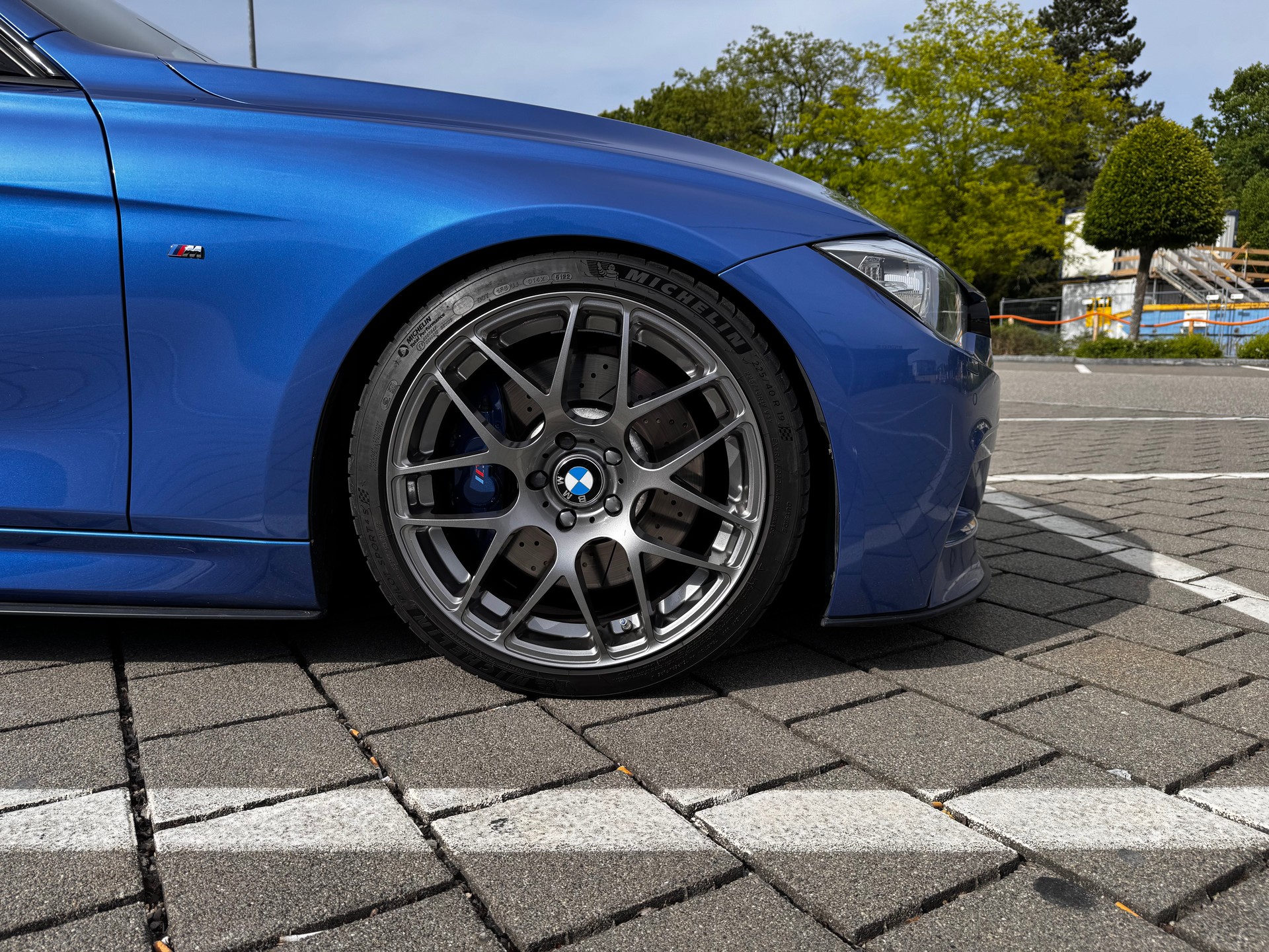BMW 335d-image-3