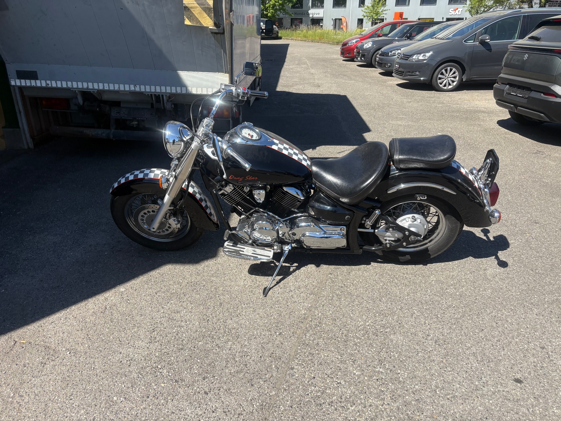 YAMAHA XVS 1100 A Drag Star Classic-image-1