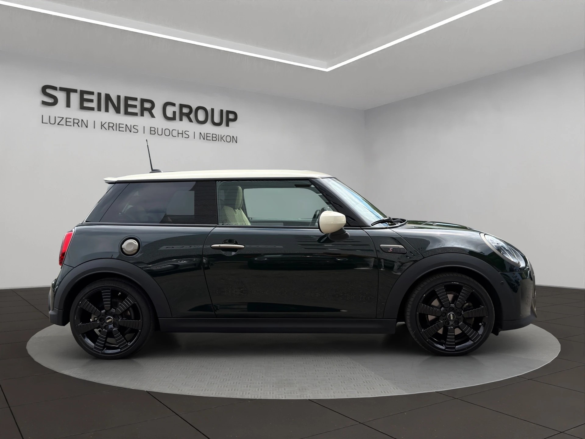 MINI Cooper S Resolute Edition Steptronic DKG-showroom-element-3