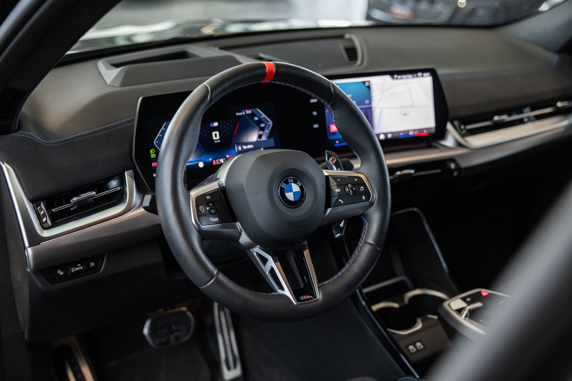 BMW X2 M35i M Sport Pro / Iconic Glow / 360°Kamera / HeadUp-image-10