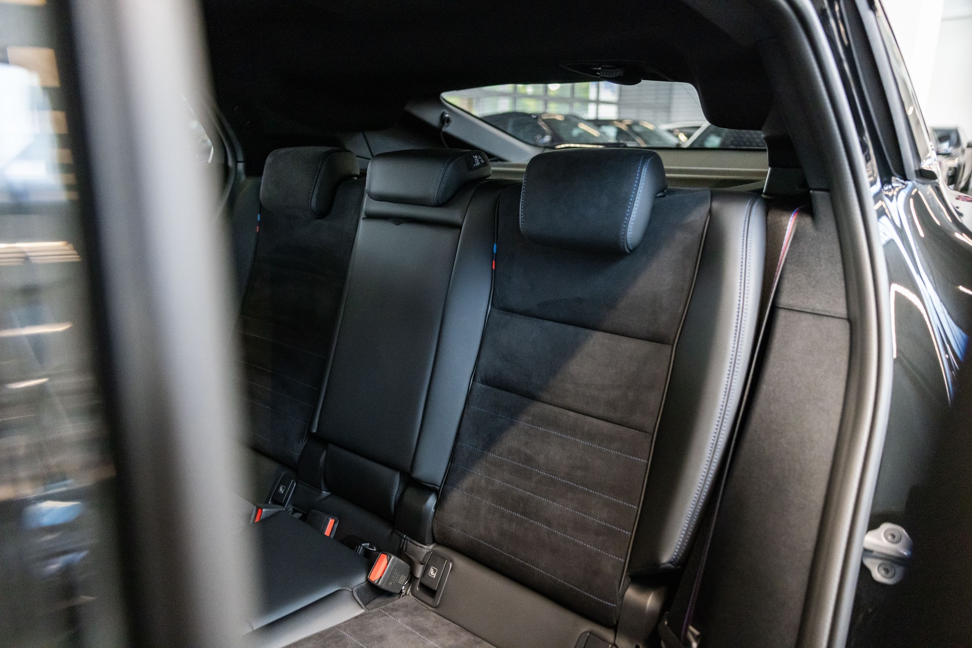 BMW X2 M35i M Sport Pro / Iconic Glow / 360°Kamera / HeadUp-image-11