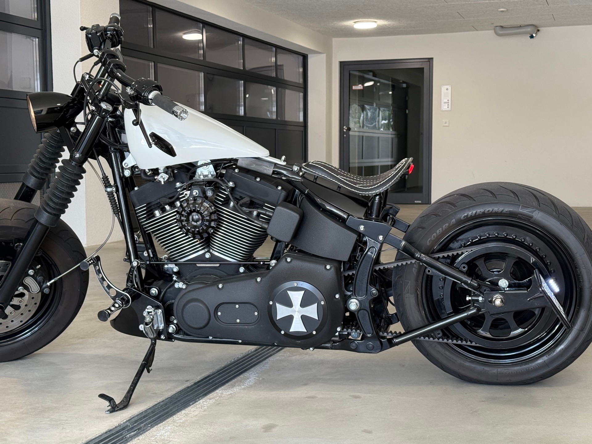 HARLEY-DAVIDSON FXSTB Night Train-image-7