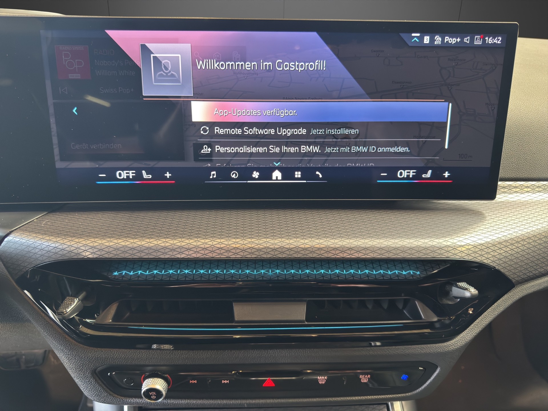 BMW 330e xDrive SAG Touring-image-9