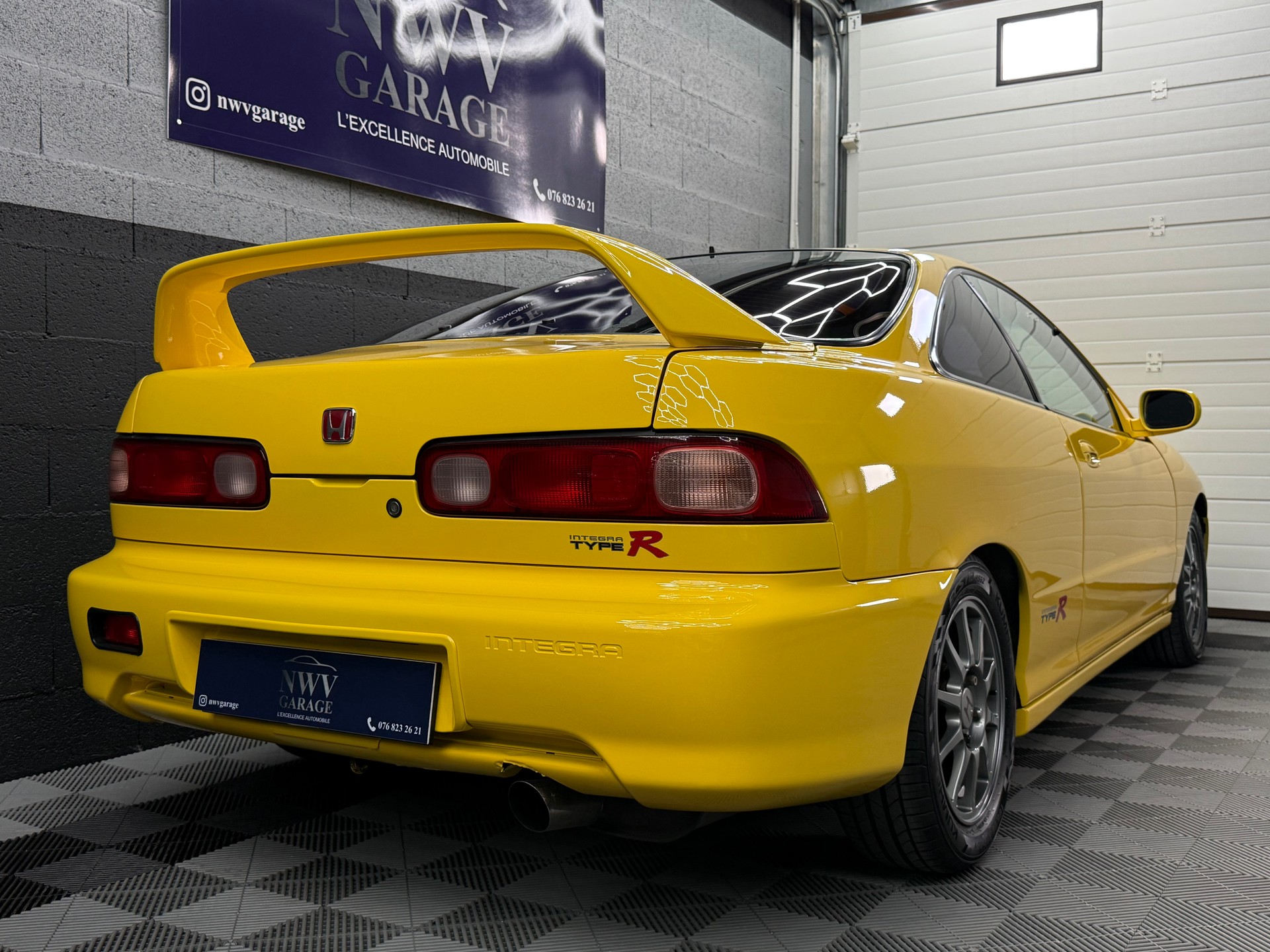HONDA Integra Type-R 1.8 VTEC-image-5