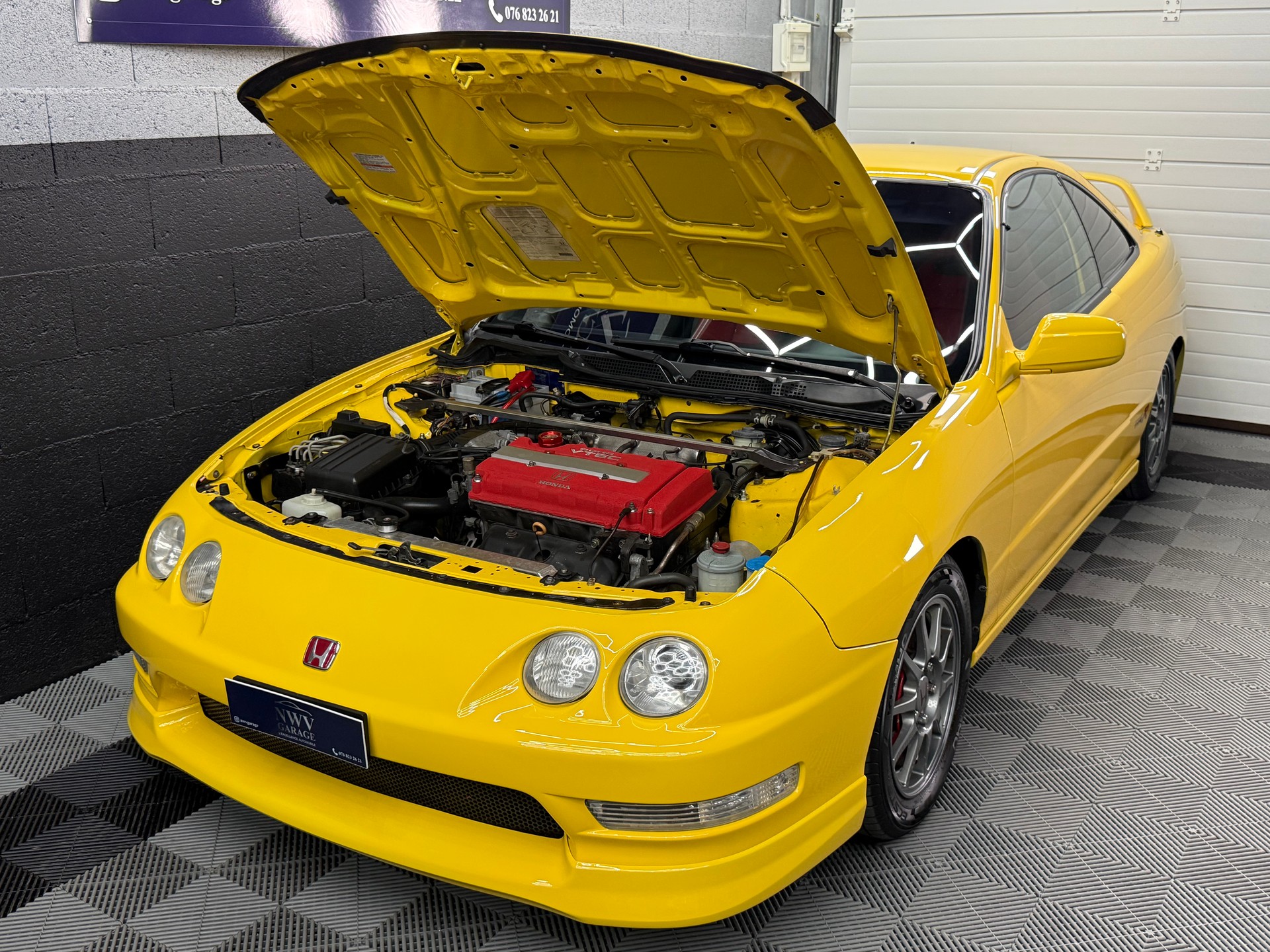 HONDA Integra Type-R 1.8 VTEC-image-13