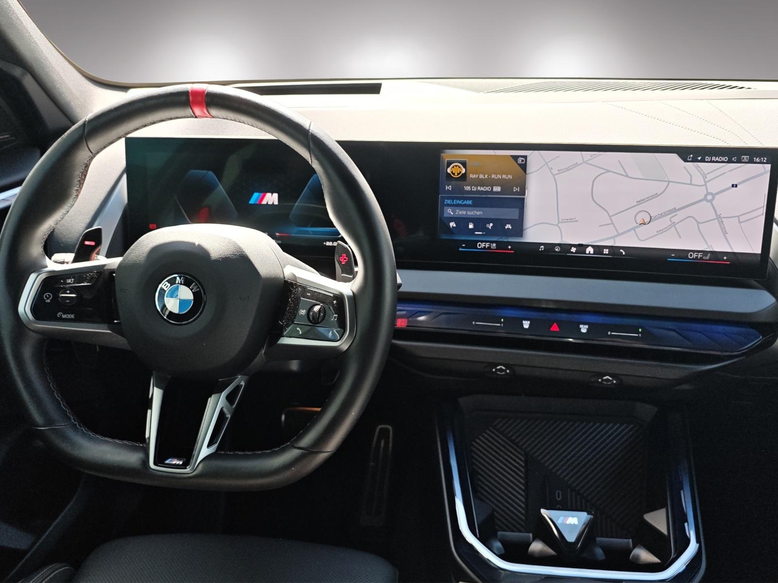 BMW X3 M50-image-11