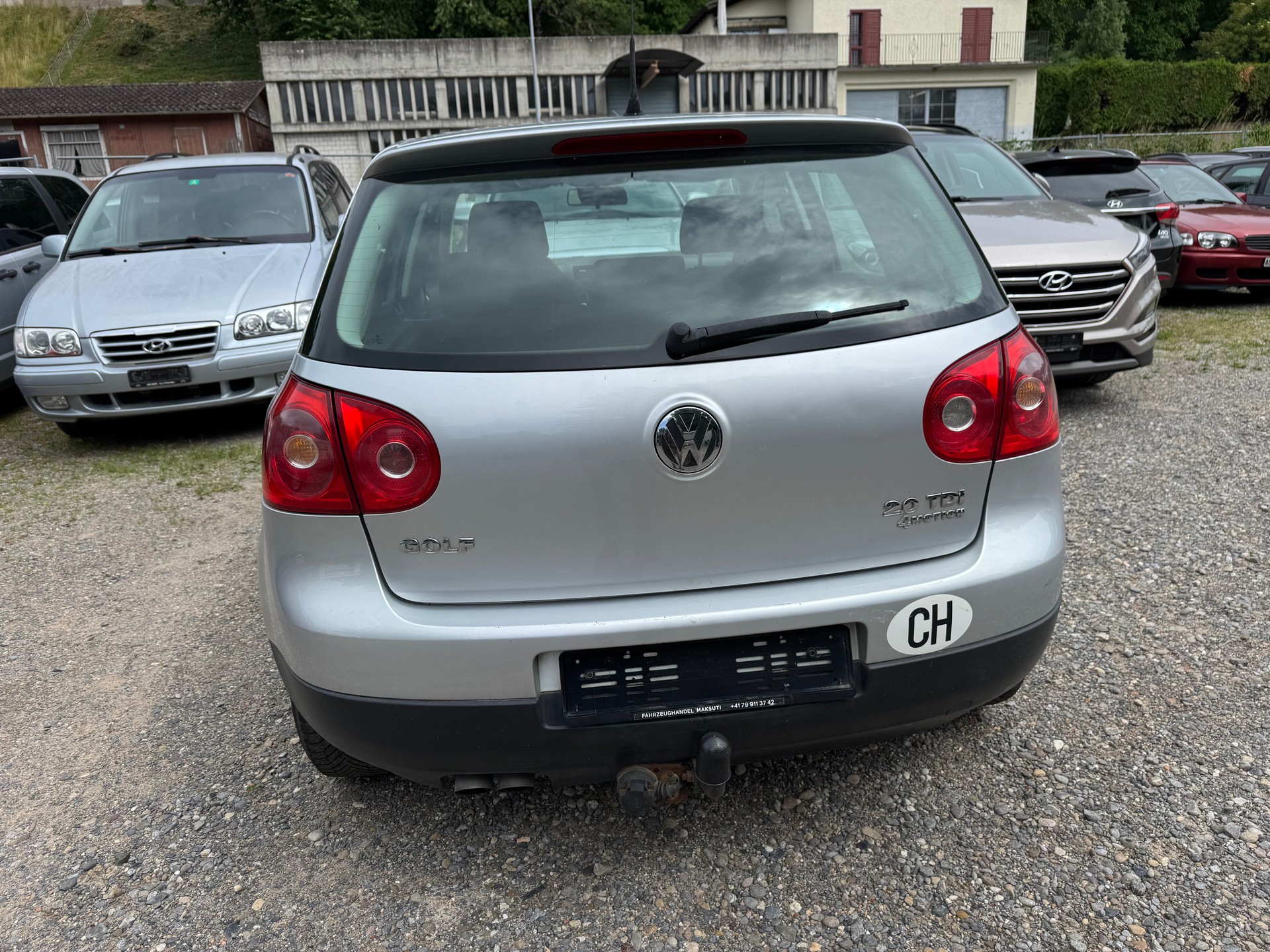 VW Golf 2.0 TDI Comfortline 4Motion-image-4
