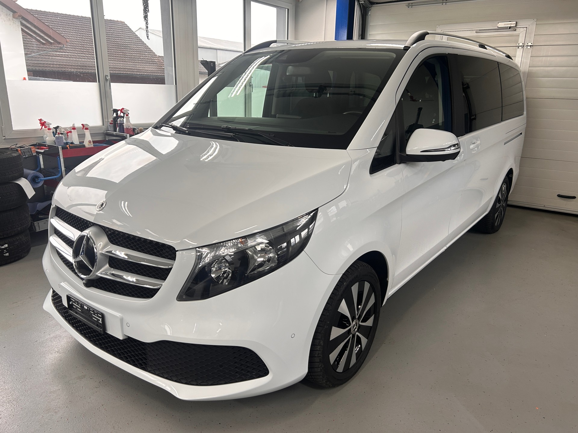 MERCEDES-BENZ V 220 d lang 9G-Tronic
