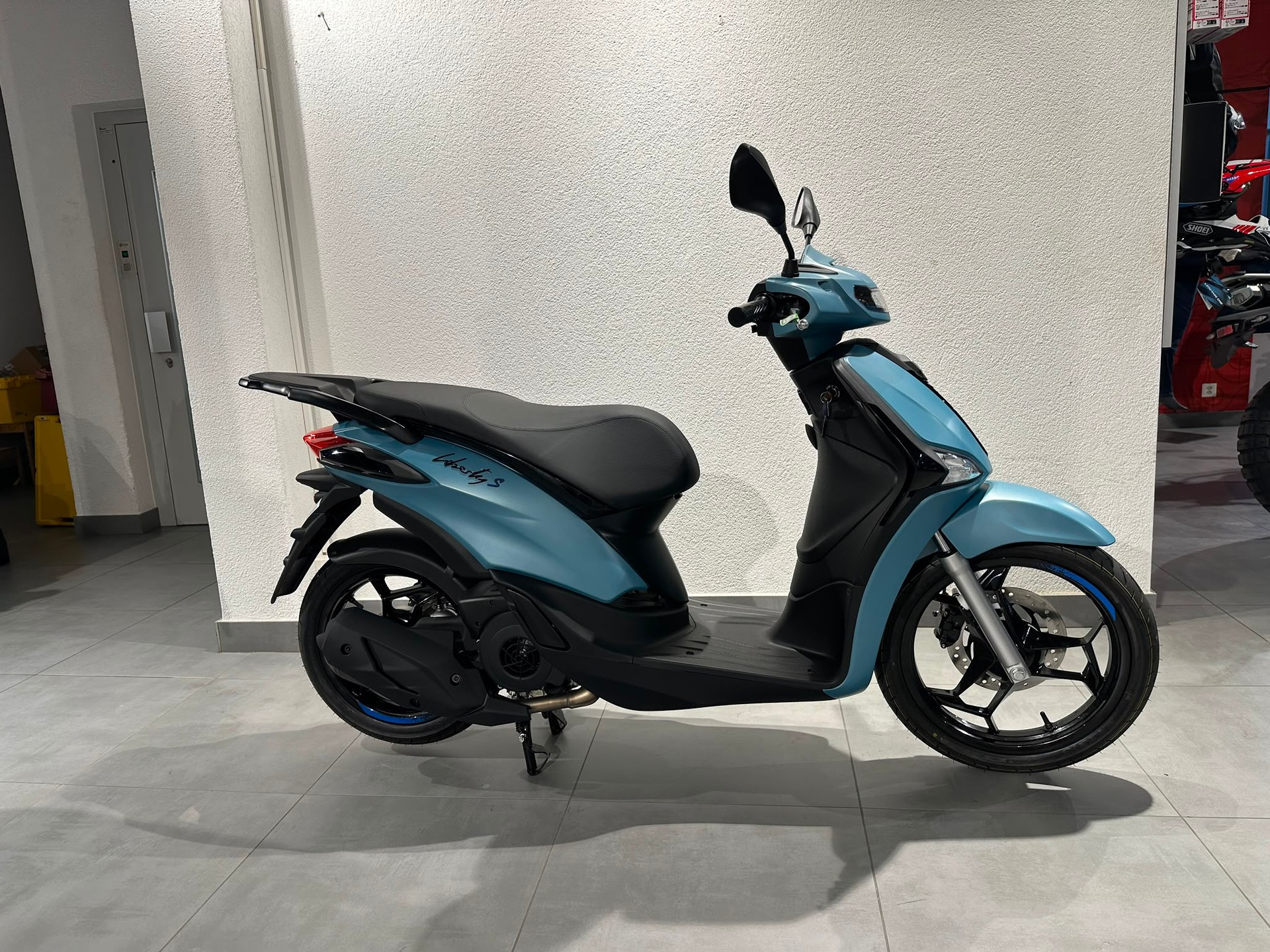 PIAGGIO Liberty 125 Sport | Neu | ABS | 125cc | Roller | Garantie-image-1