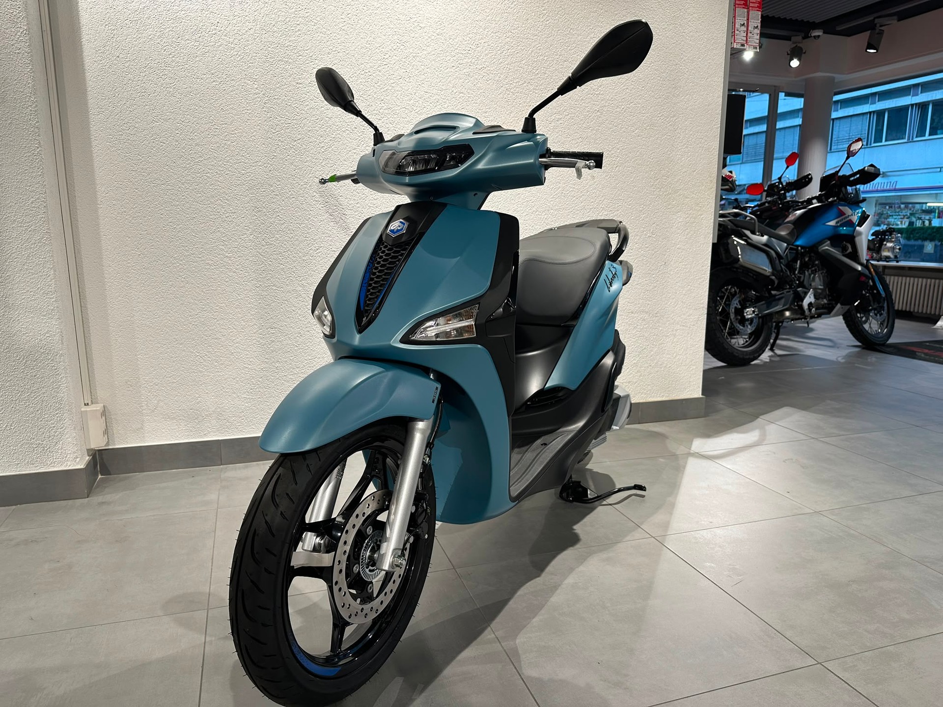 PIAGGIO Liberty 125 Sport | Neu | ABS | 125cc | Roller | Garantie-image-8