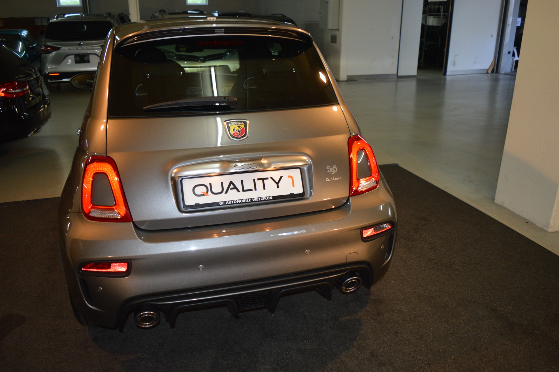 FIAT 595 1.4 16V Turbo Abarth Turismo-image-8