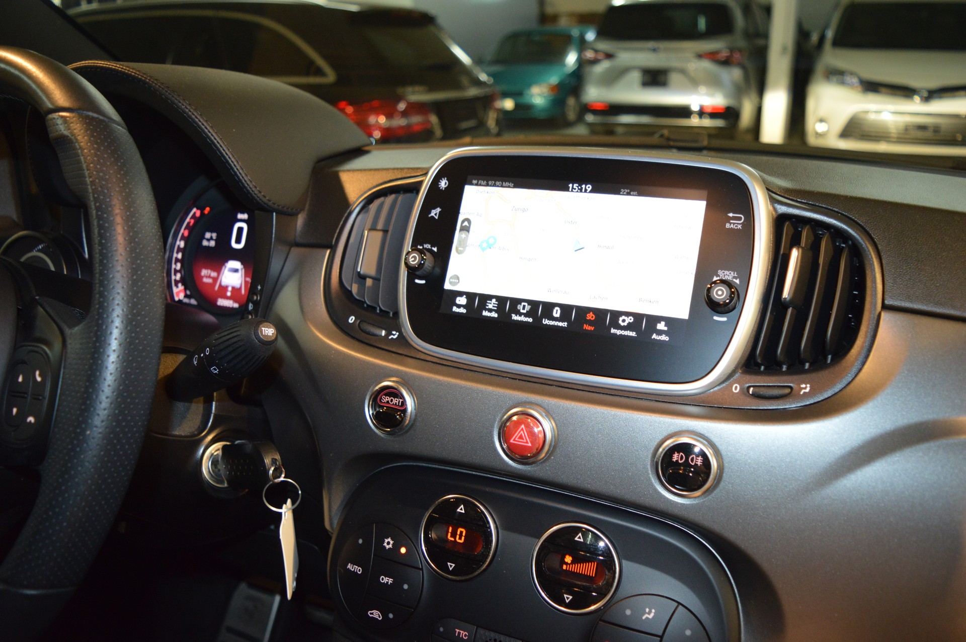 FIAT 595 1.4 16V Turbo Abarth Turismo-image-16