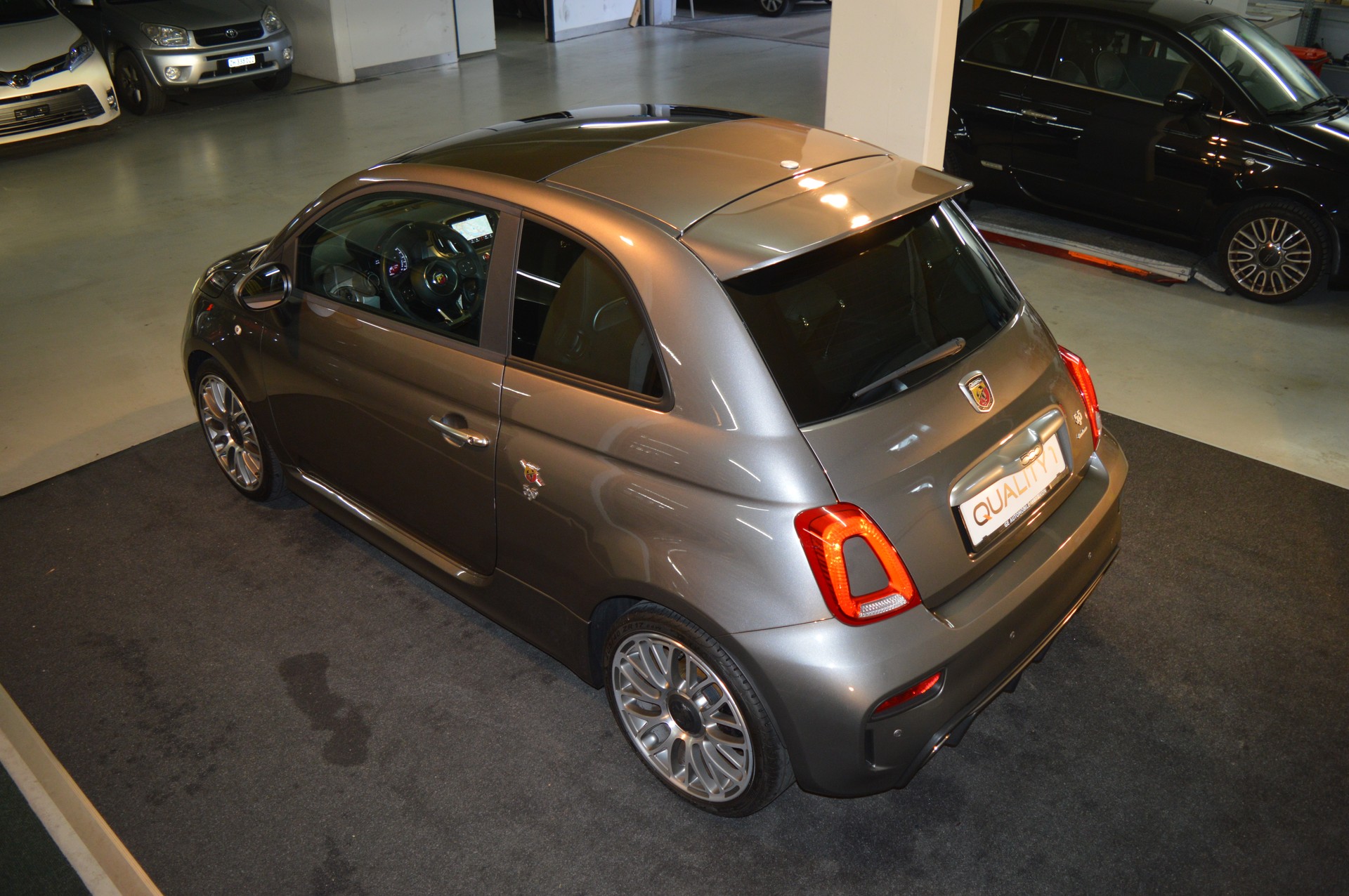 FIAT 595 1.4 16V Turbo Abarth Turismo-image-6
