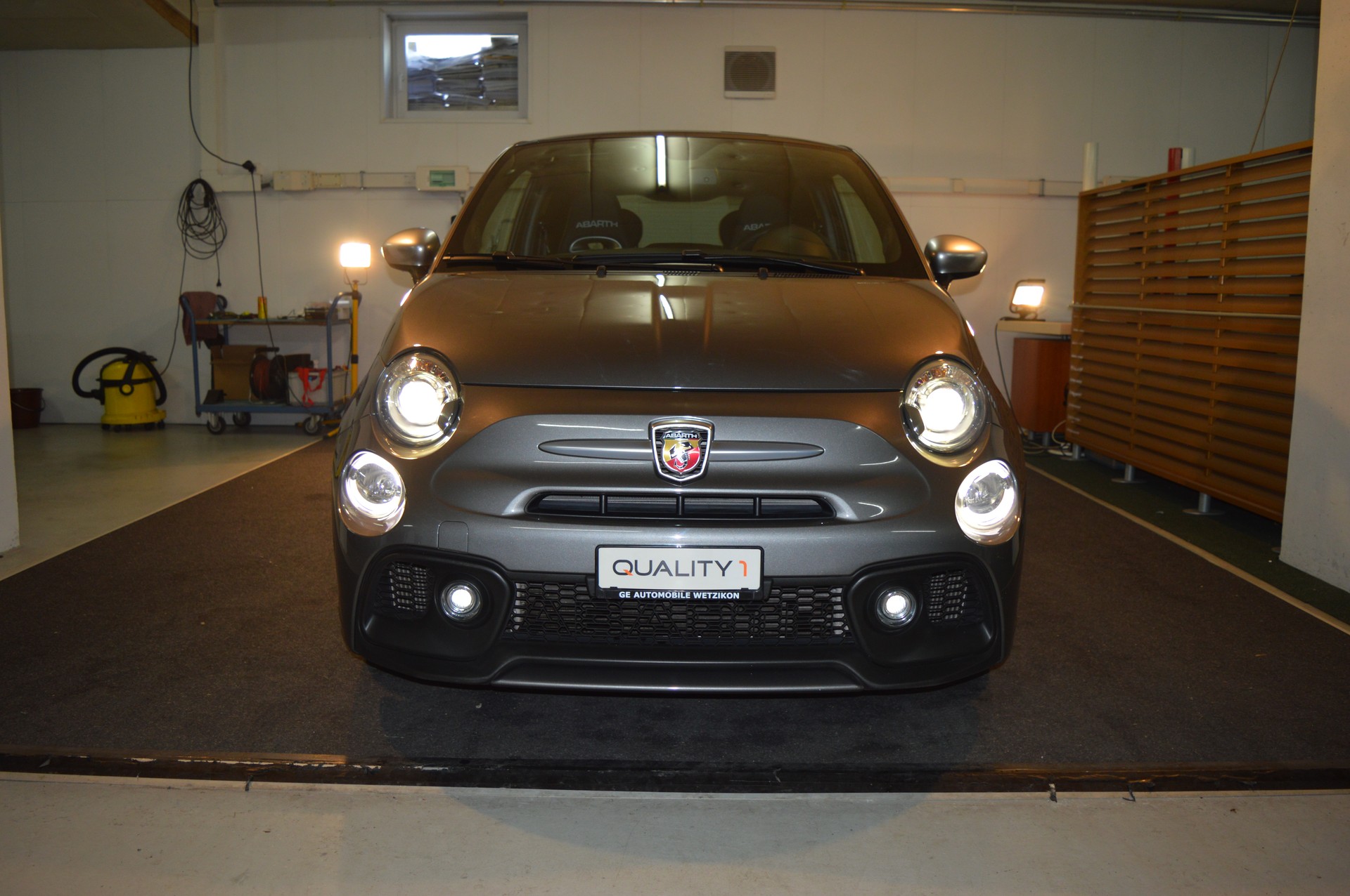 FIAT 595 1.4 16V Turbo Abarth Turismo-showroom-element-1