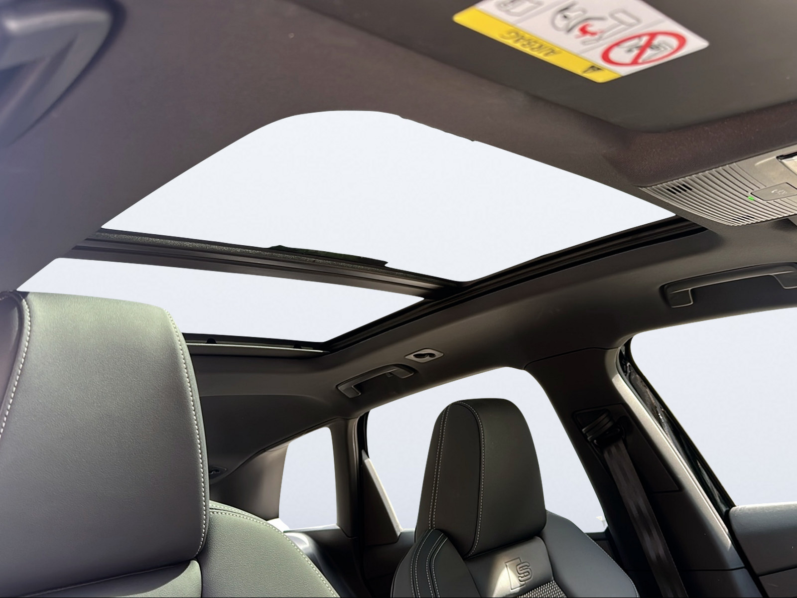 AUDI Q4 e-tron 45 Attraction quattro-image-15