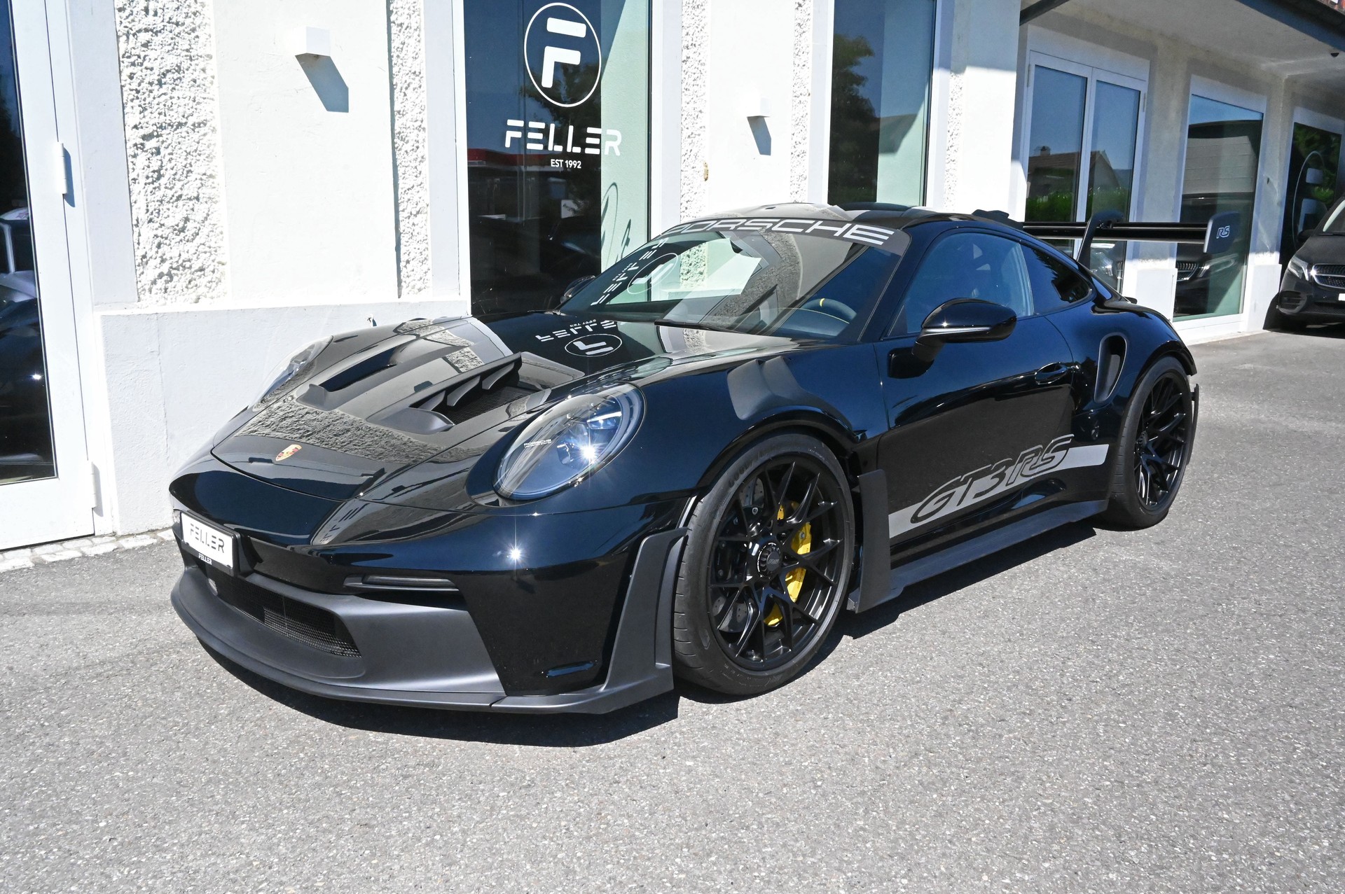 PORSCHE 911 GT3 RS